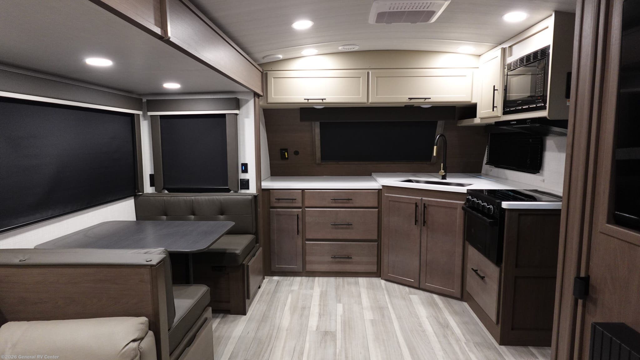 New 2026 Keystone Cougar HALF TON 25FKD available in Longmont, Colorado