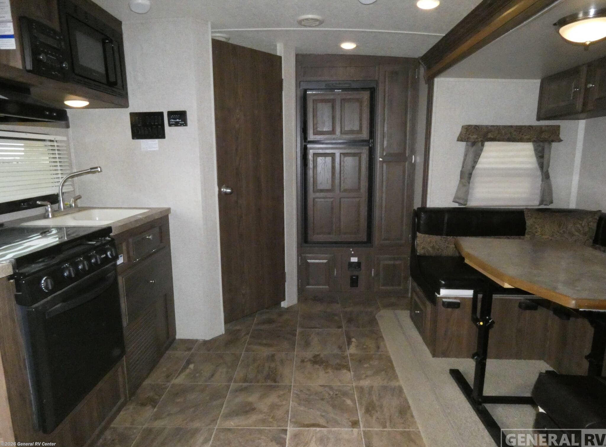 2017 Forest River Rockwood Mini Lite 2104S - Used Travel Trailer For Sale by General RV Center in Longmont, Colorado
