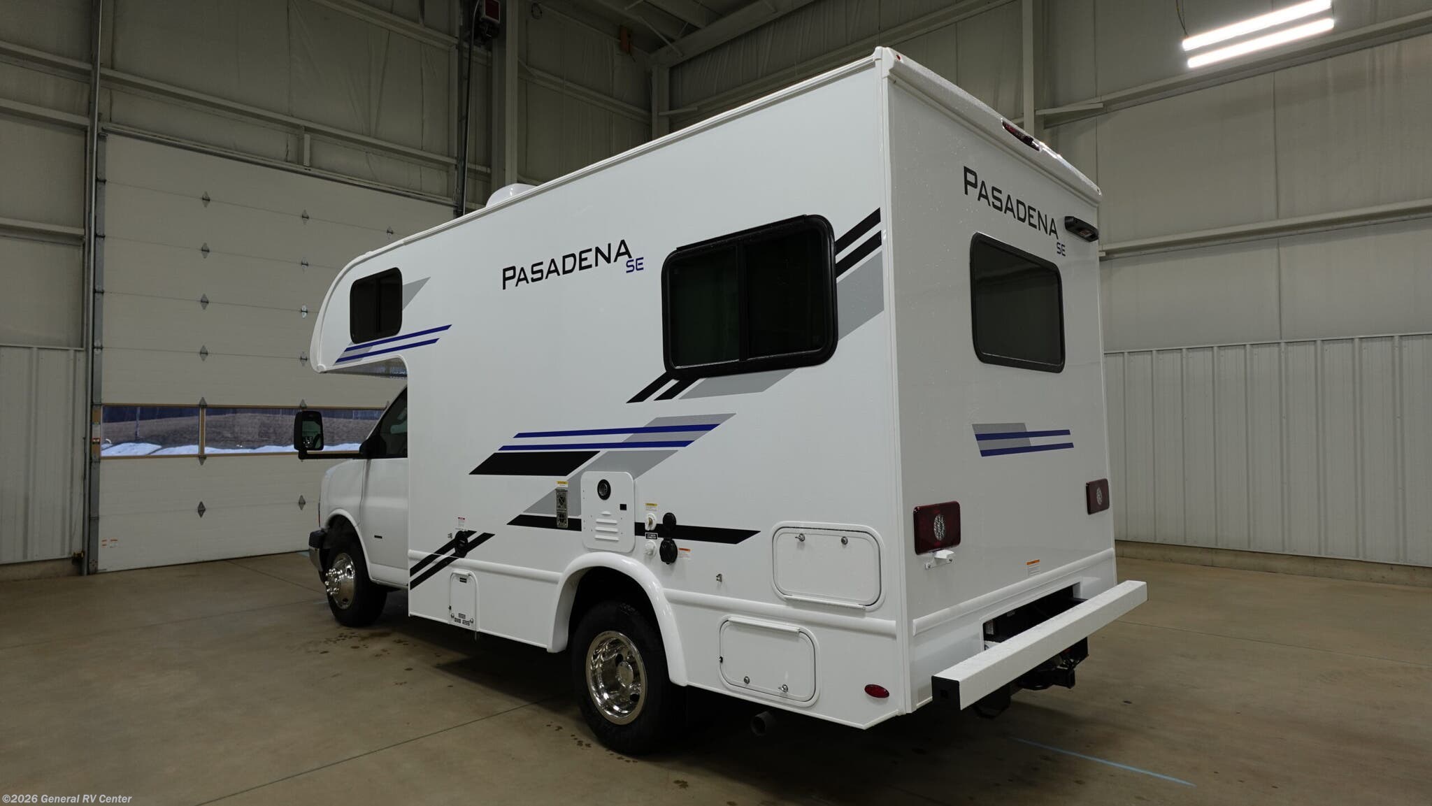 2026 Pasadena SE19 by Thor Motor Coach from General RV Center in Longmont, Colorado