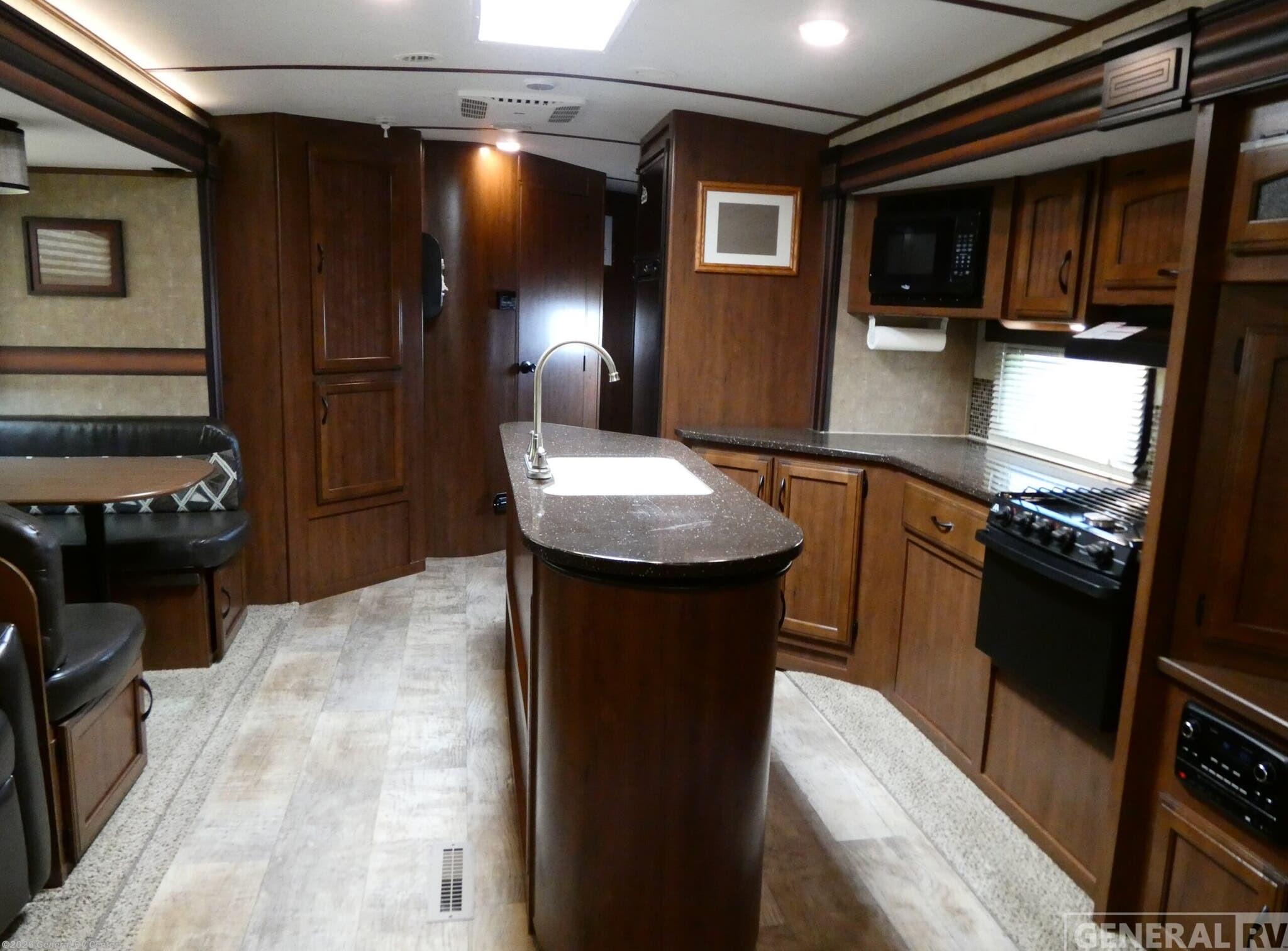 Used 2016 Jayco White Hawk 33RSKS available in Longmont, Colorado
