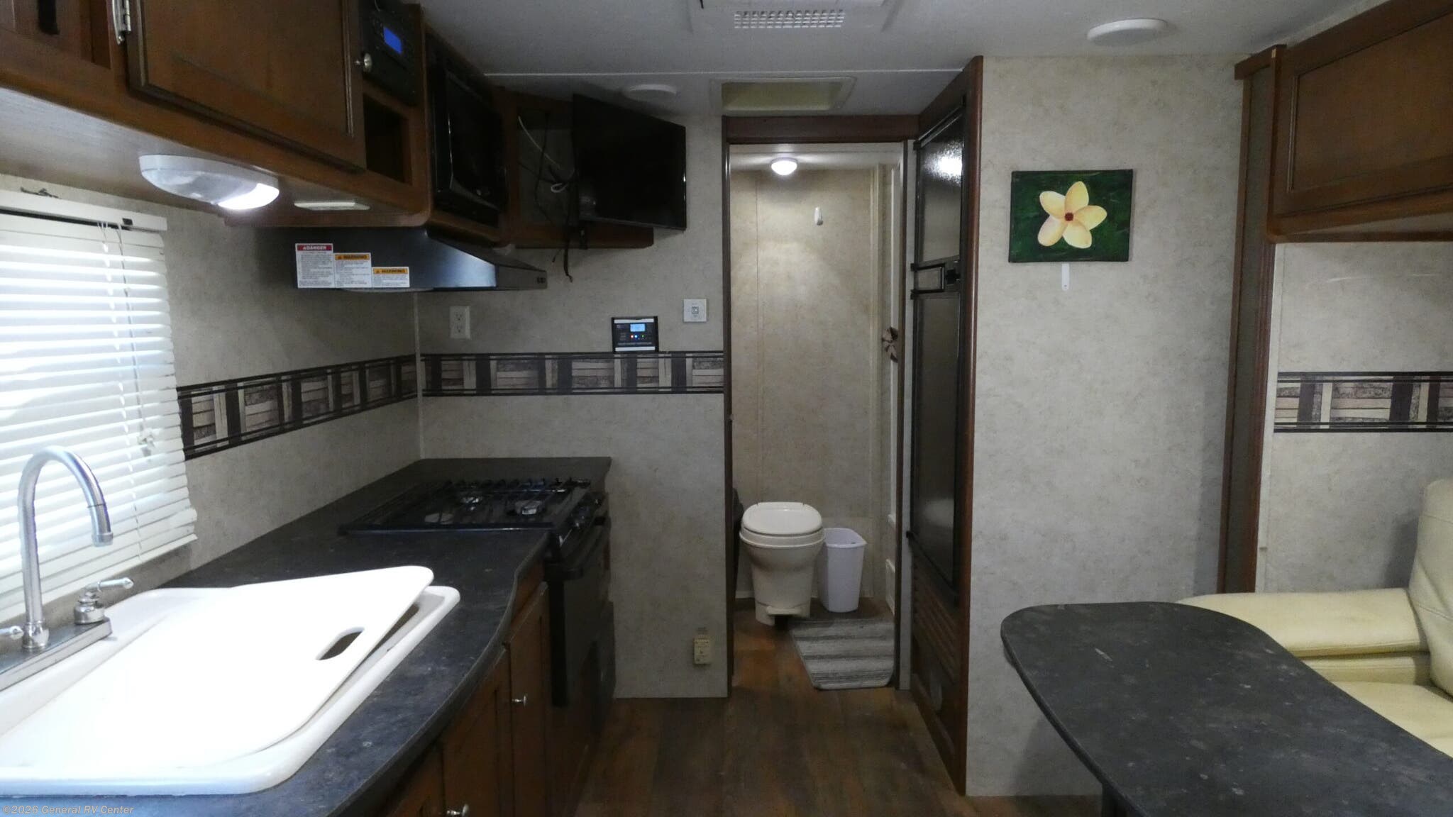 2014 Keystone Bullet 207RBS - Used Travel Trailer For Sale by General RV Center in Longmont, Colorado