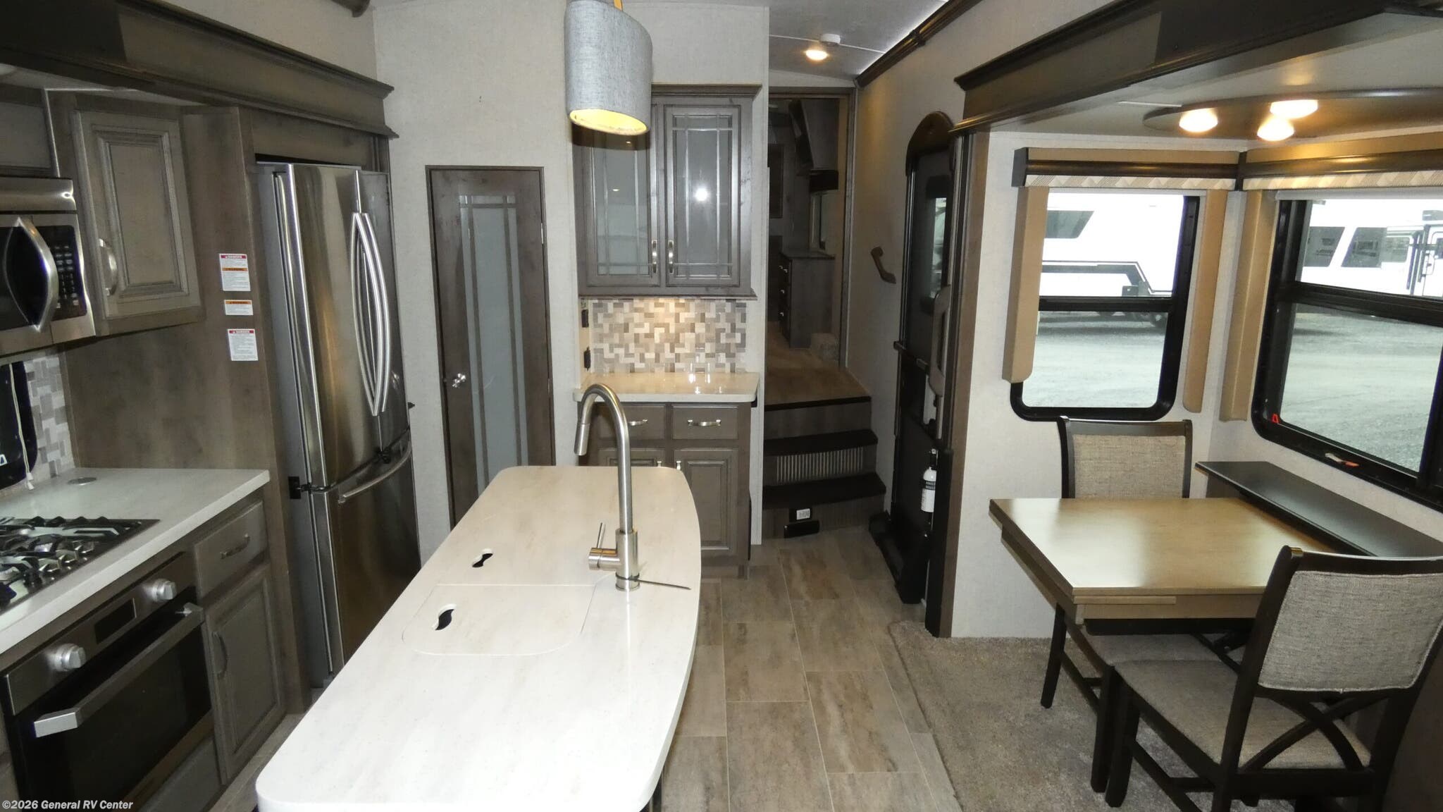 Used 2018 Keystone Montana 3121RL available in Longmont, Colorado