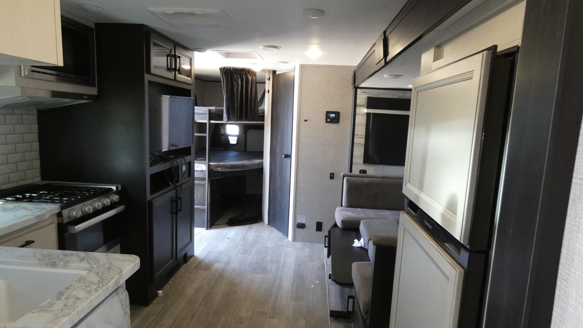 2023 Jayco Jay Feather 24BH - Used Travel Trailer For Sale by General RV Center in Longmont, Colorado