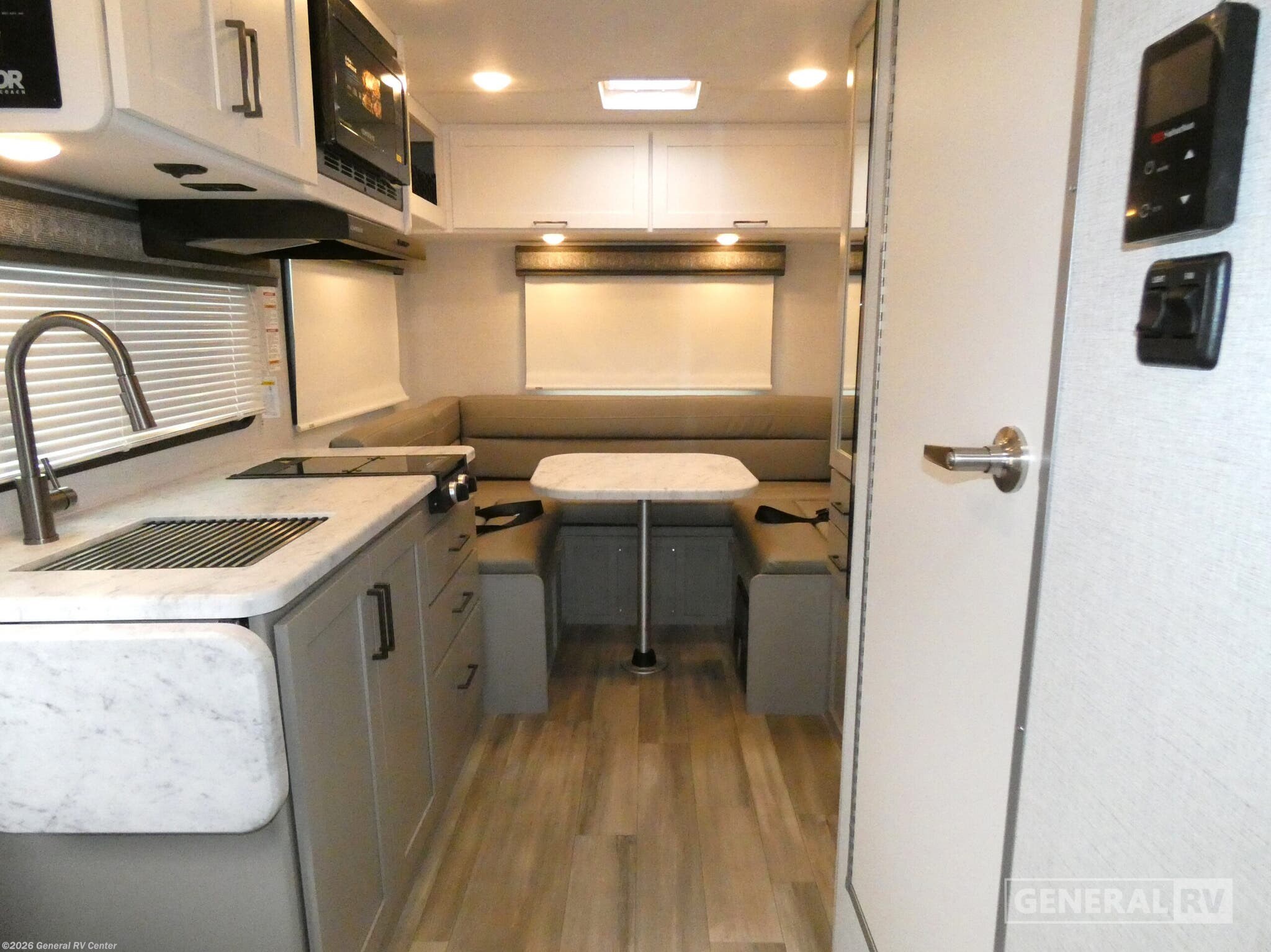 2026 Thor Motor Coach Pasadena SE SE19 Chevy - New Class C For Sale by General RV Center in Longmont, Colorado