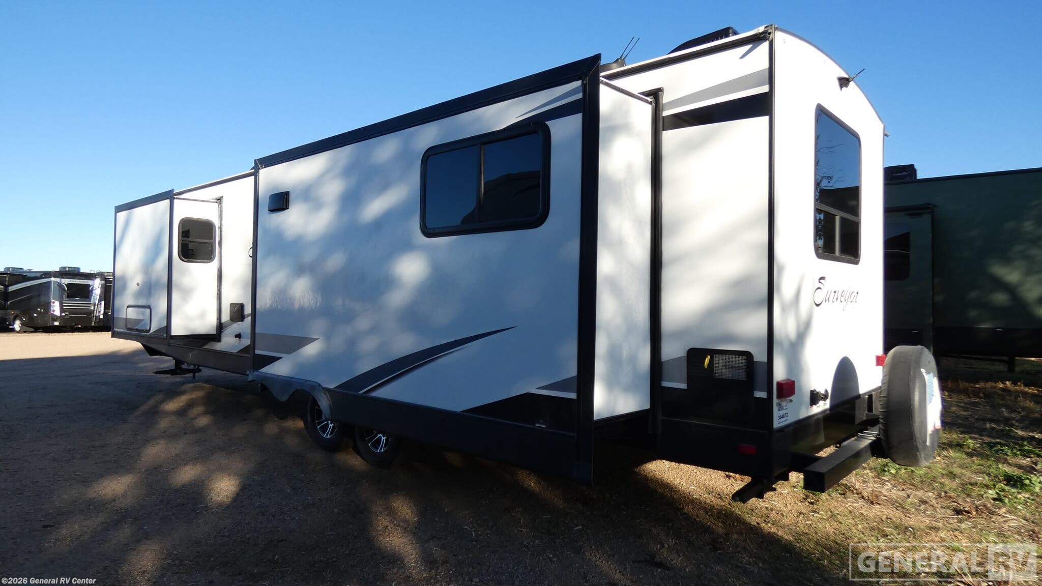 2020 Surveyor Luxury 33KRETS by Forest River from General RV Center in Longmont, Colorado