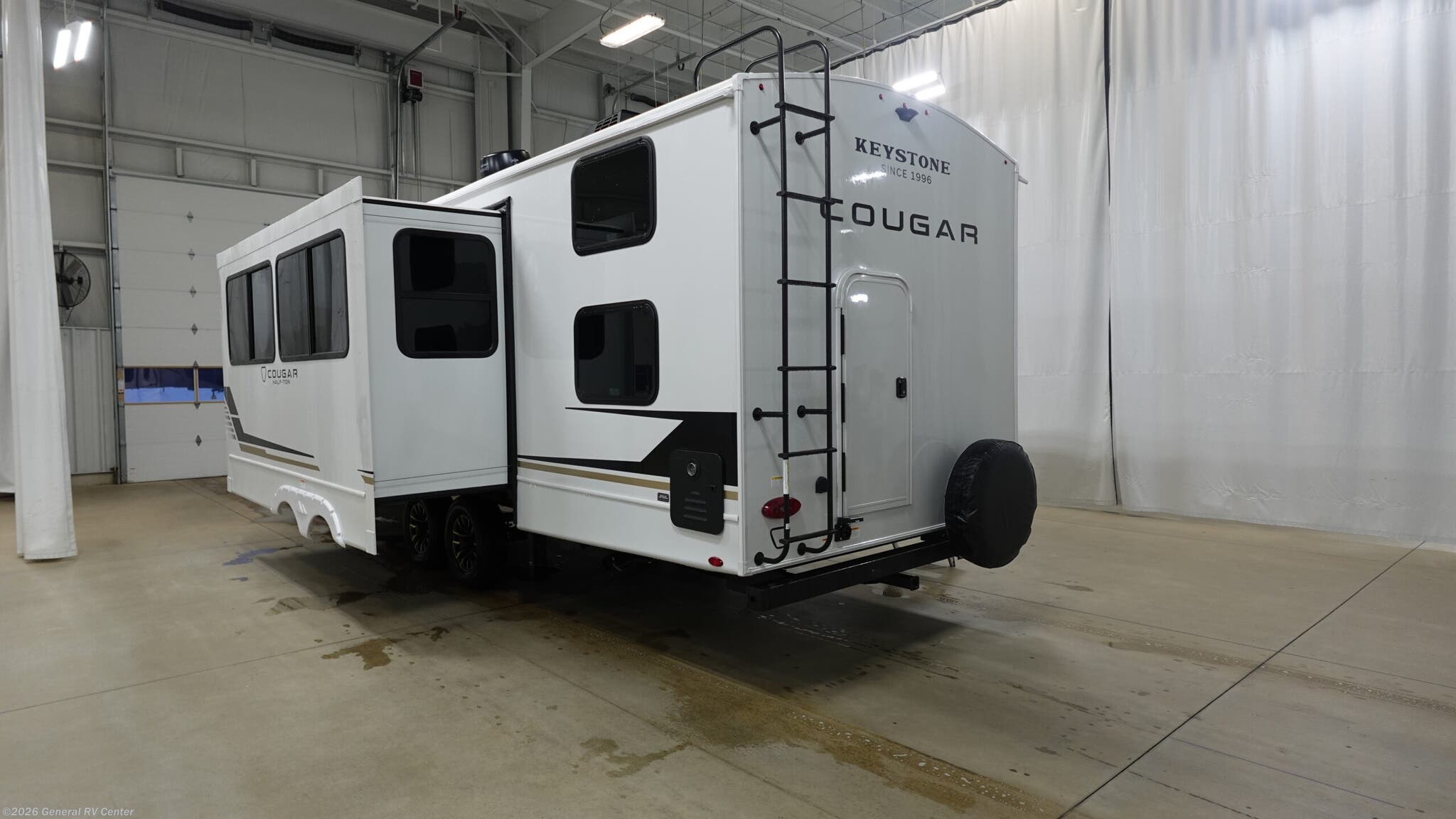 2026 Cougar 28BHS by Keystone from General RV Center in Longmont, Colorado