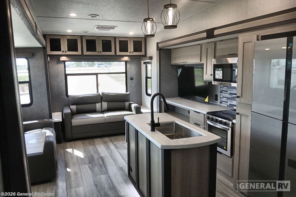 2025 Forest River Wildcat 32LIVE - New Fifth Wheel For Sale by General RV Center in Longmont, Colorado
