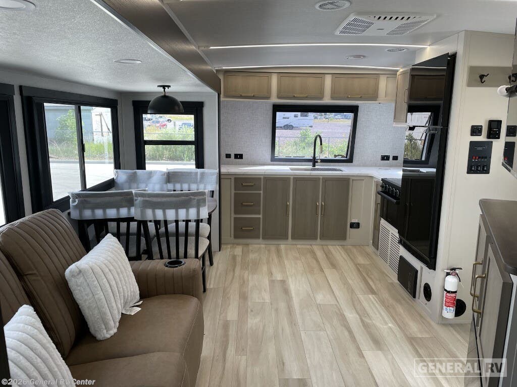 New 2025 Forest River SALEM-HEM 270FKS available in Longmont, Colorado