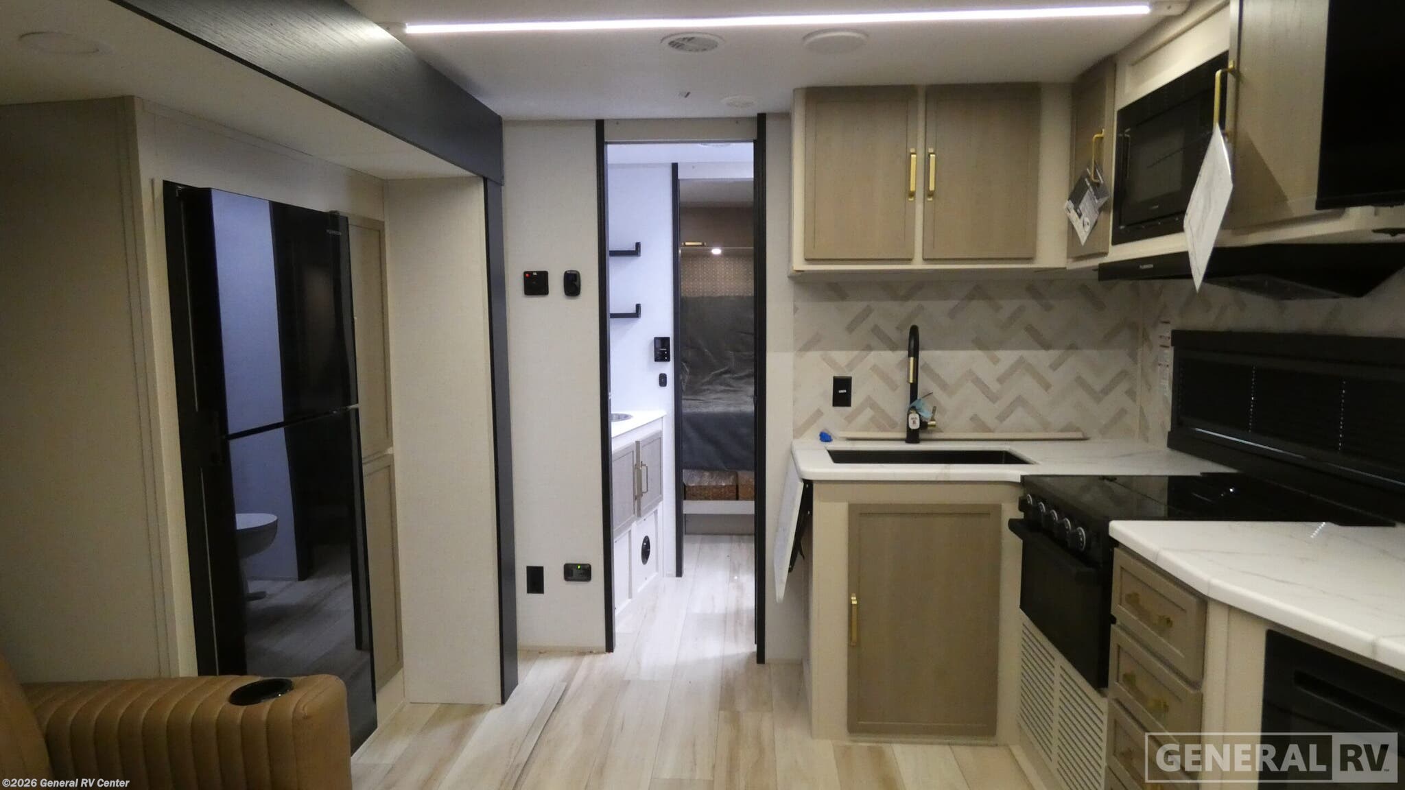 New 2026 Forest River SALEM-HEM 24RDHL available in Longmont, Colorado