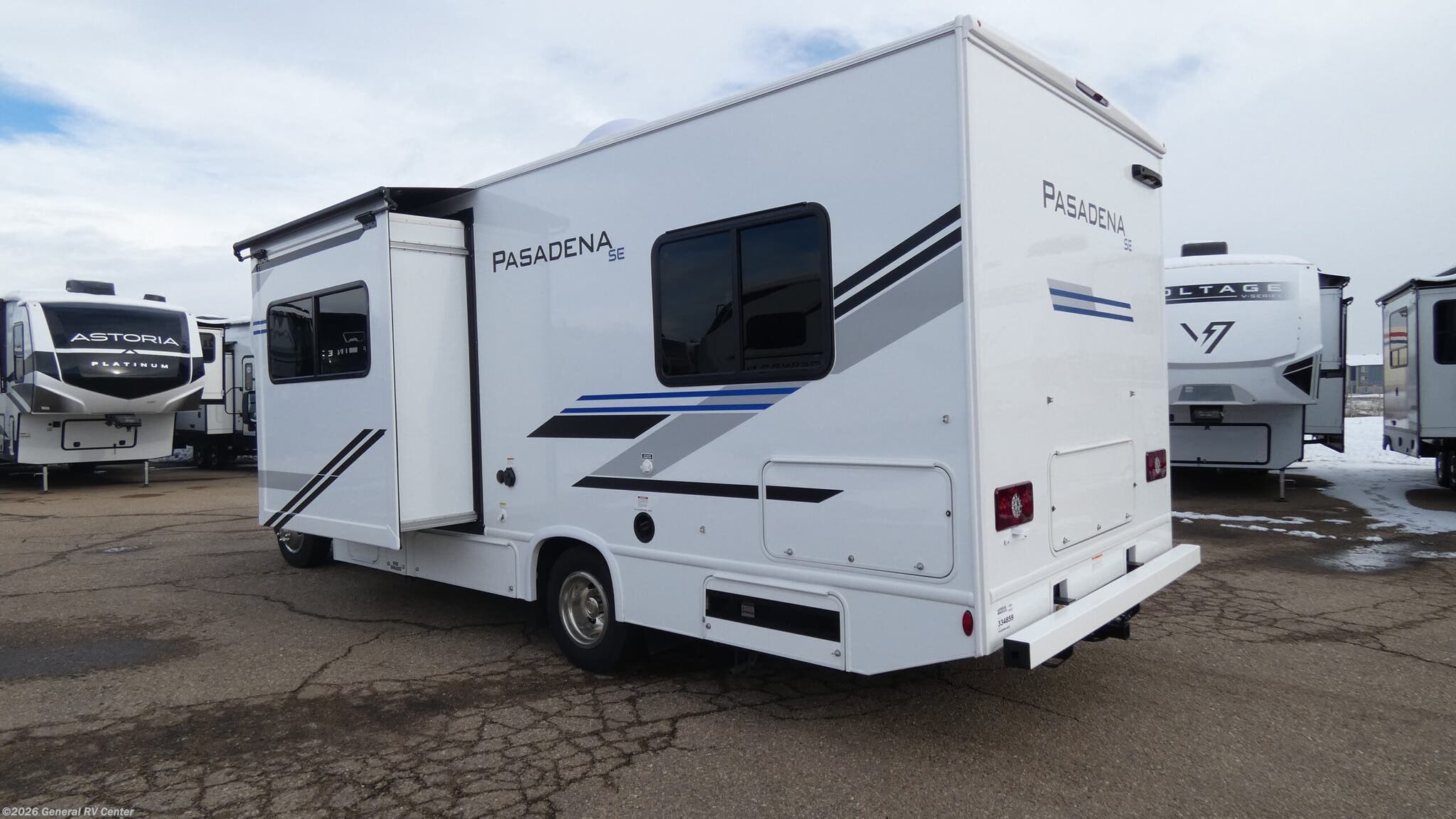 2026 Pasadena SE SZ25 Chevy by Thor Motor Coach from General RV Center in Longmont, Colorado