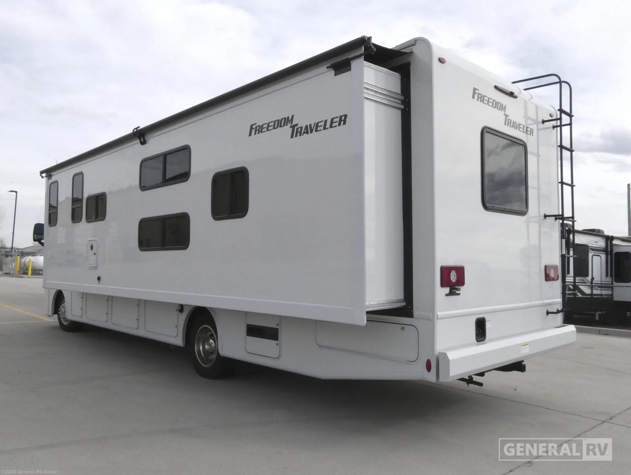 2024 Freedom Traveler A32 by Thor Motor Coach from General RV Center in Longmont, Colorado