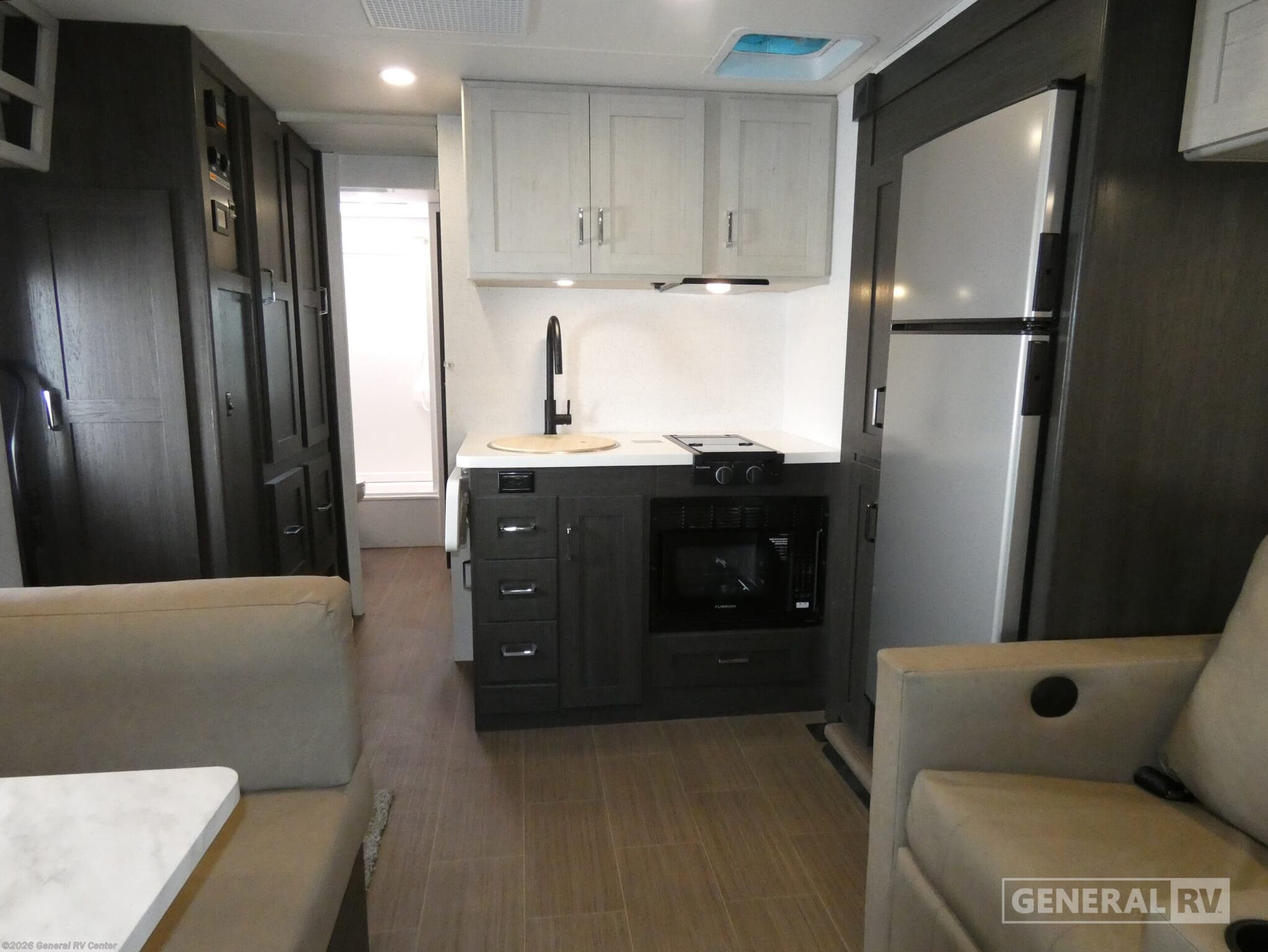 2027 Winnebago Sunflyer 26FE - New Class C For Sale by General RV Center in Longmont, Colorado