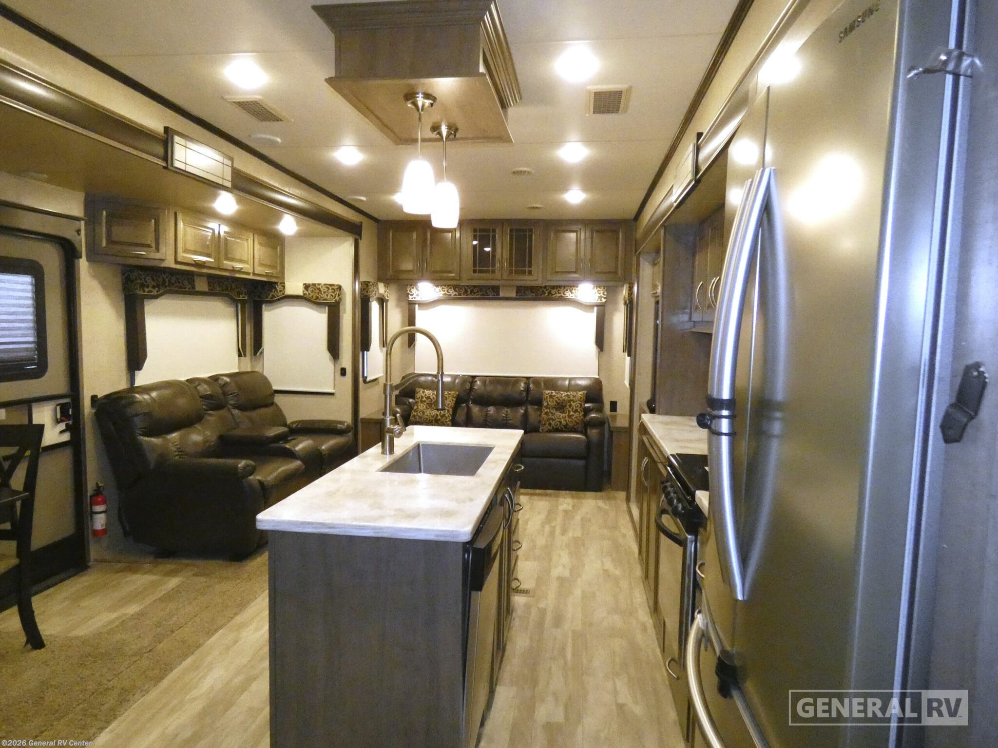 2018 K-Z Durango Gold G384RLT - Used Fifth Wheel For Sale by General RV Center in Longmont, Colorado