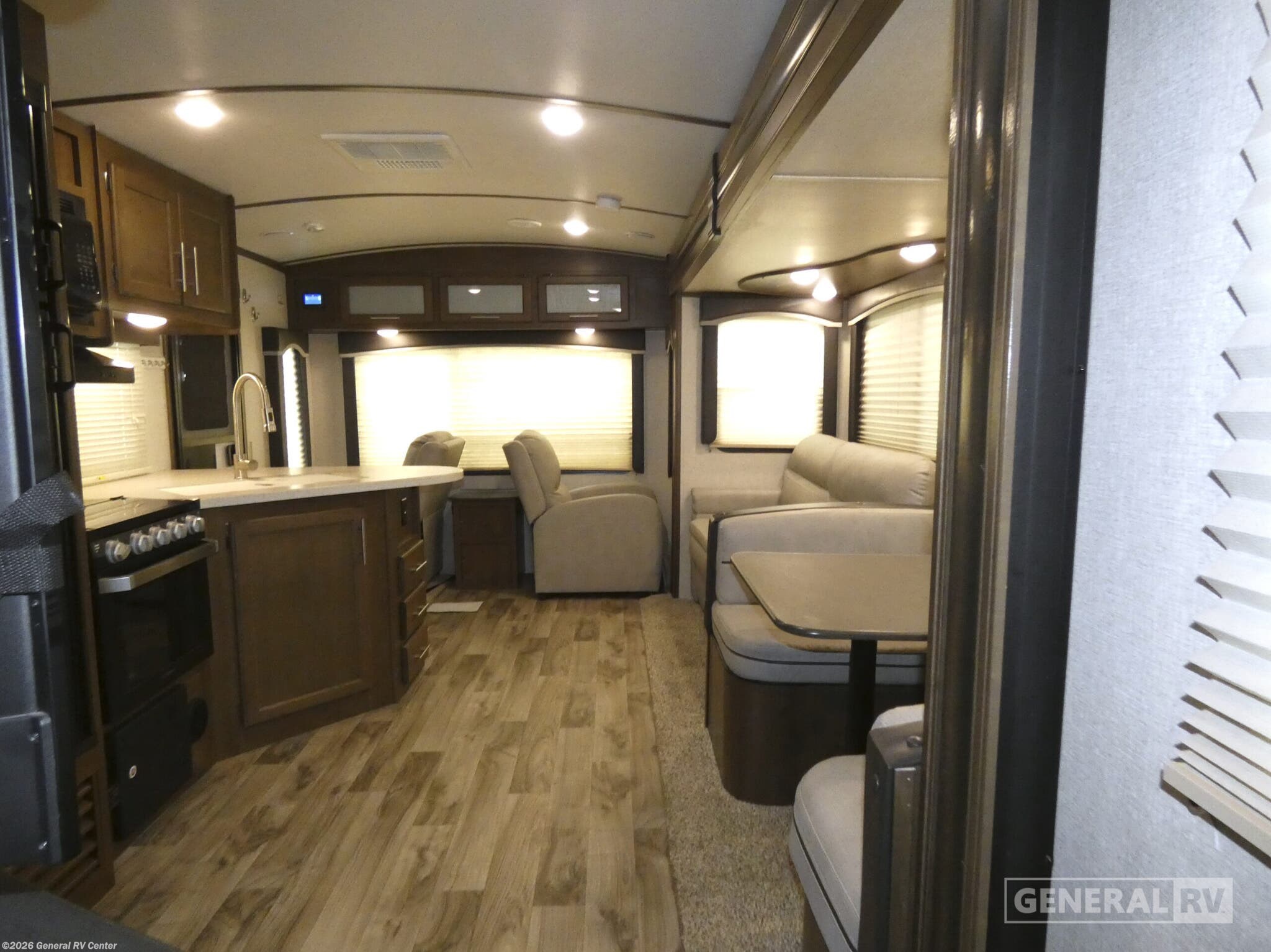2019 Keystone Cougar HALF TON 27SAB - Used Travel Trailer For Sale by General RV Center in Longmont, Colorado