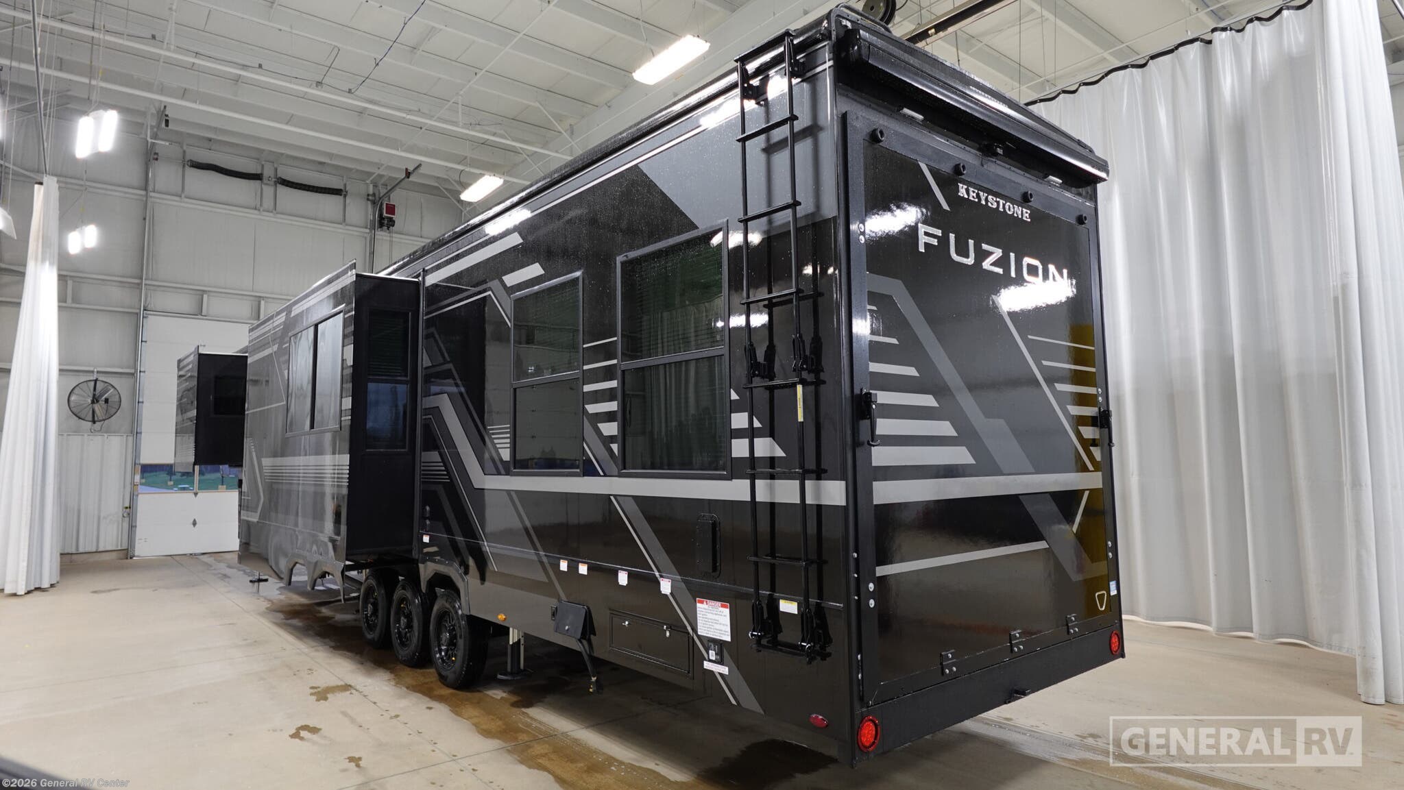 2026 Fuzion 440 by Keystone from General RV Center in Longmont, Colorado