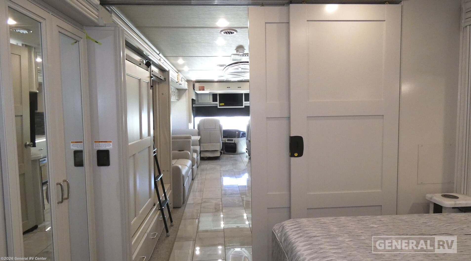 New 2026 Fleetwood Discovery 38N available in Longmont, Colorado