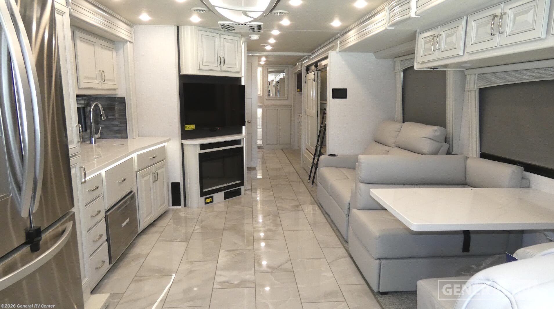 2026 Fleetwood Discovery 38N - New Class A For Sale by General RV Center in Longmont, Colorado