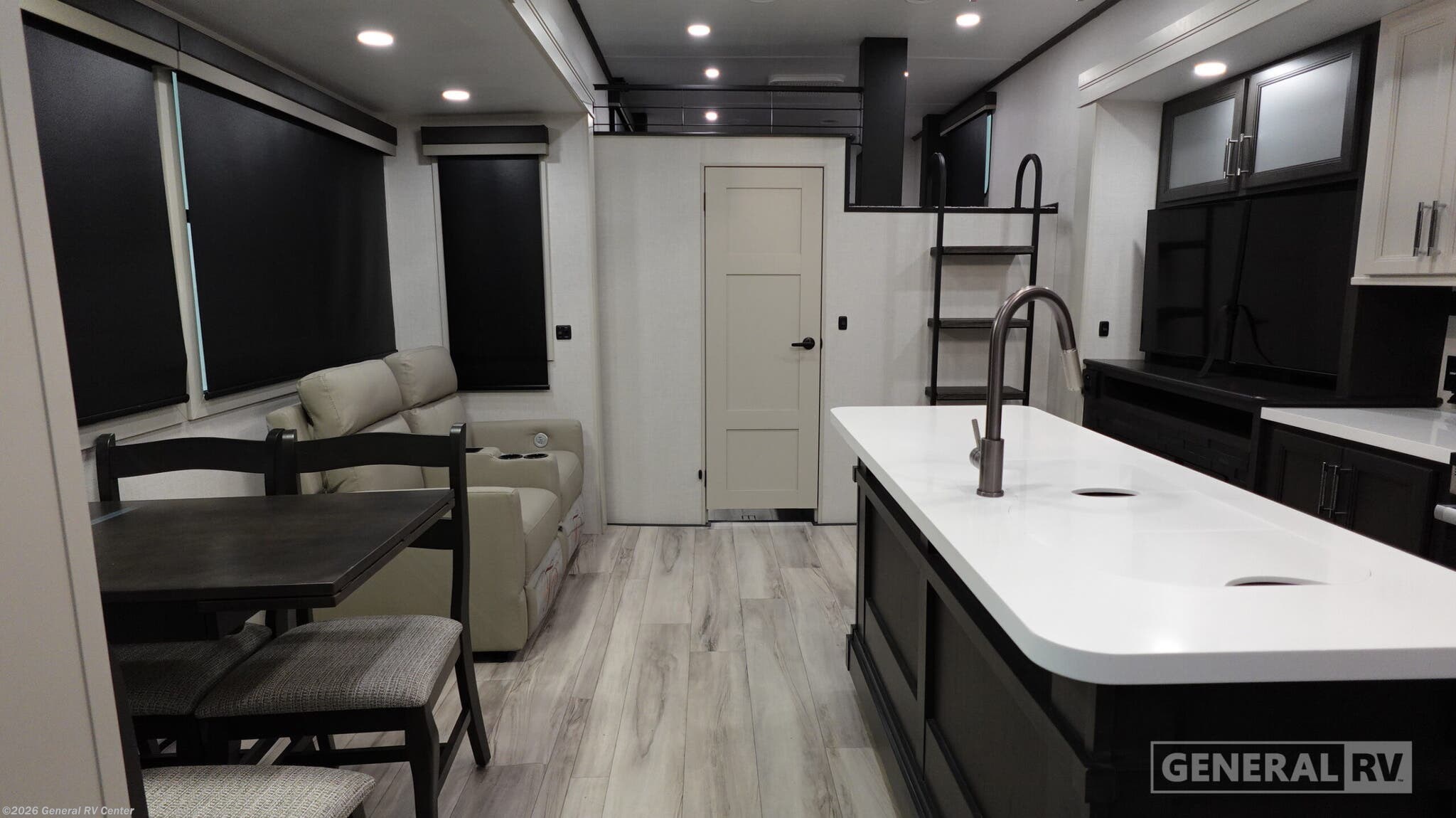 2026 Keystone Alpine AVALANCHE 390DS - New Fifth Wheel For Sale by General RV Center in Longmont, Colorado