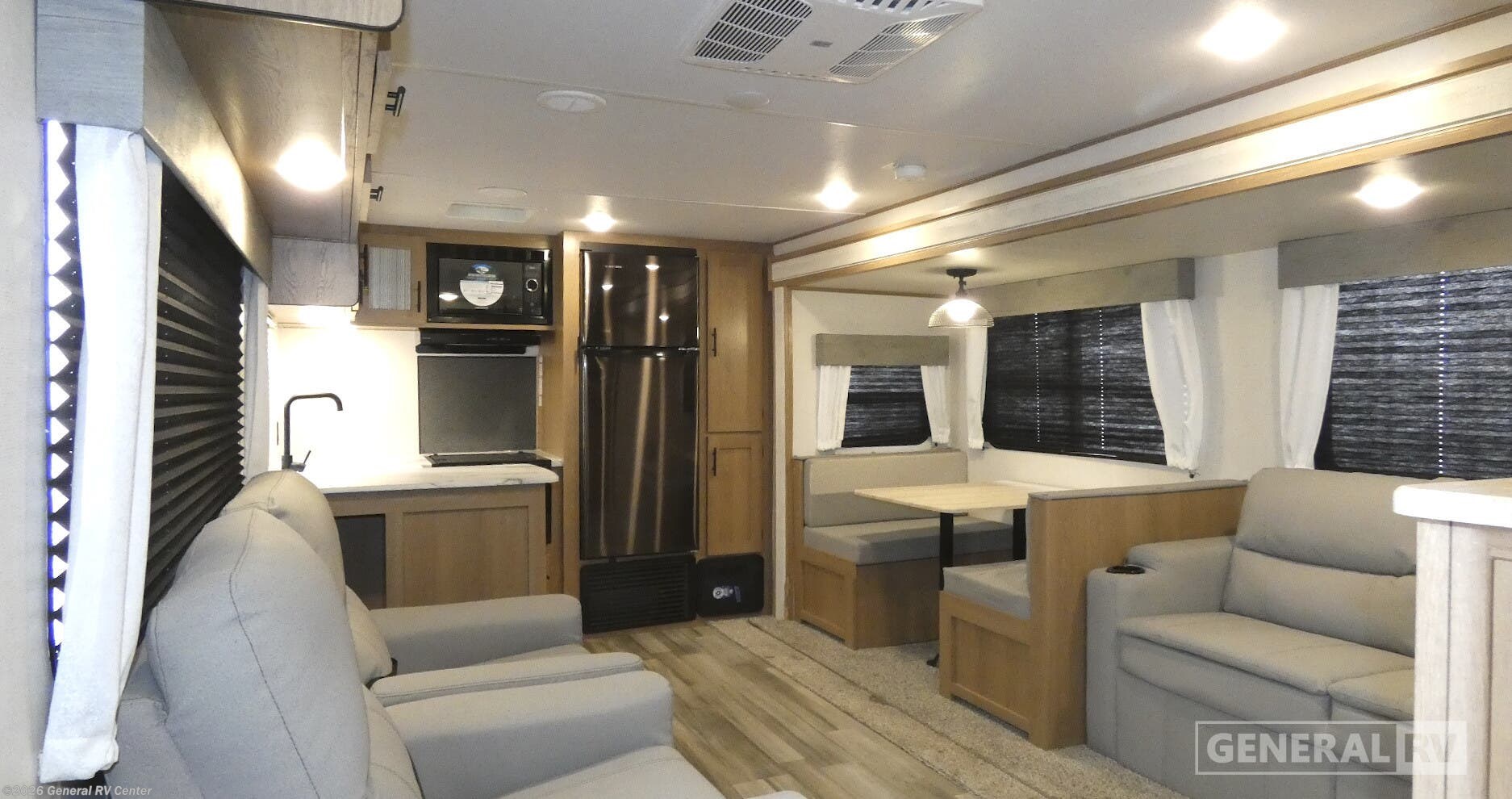 2022 Prime Time Avenger 27RKS - Used Travel Trailer For Sale by General RV Center in Longmont, Colorado
