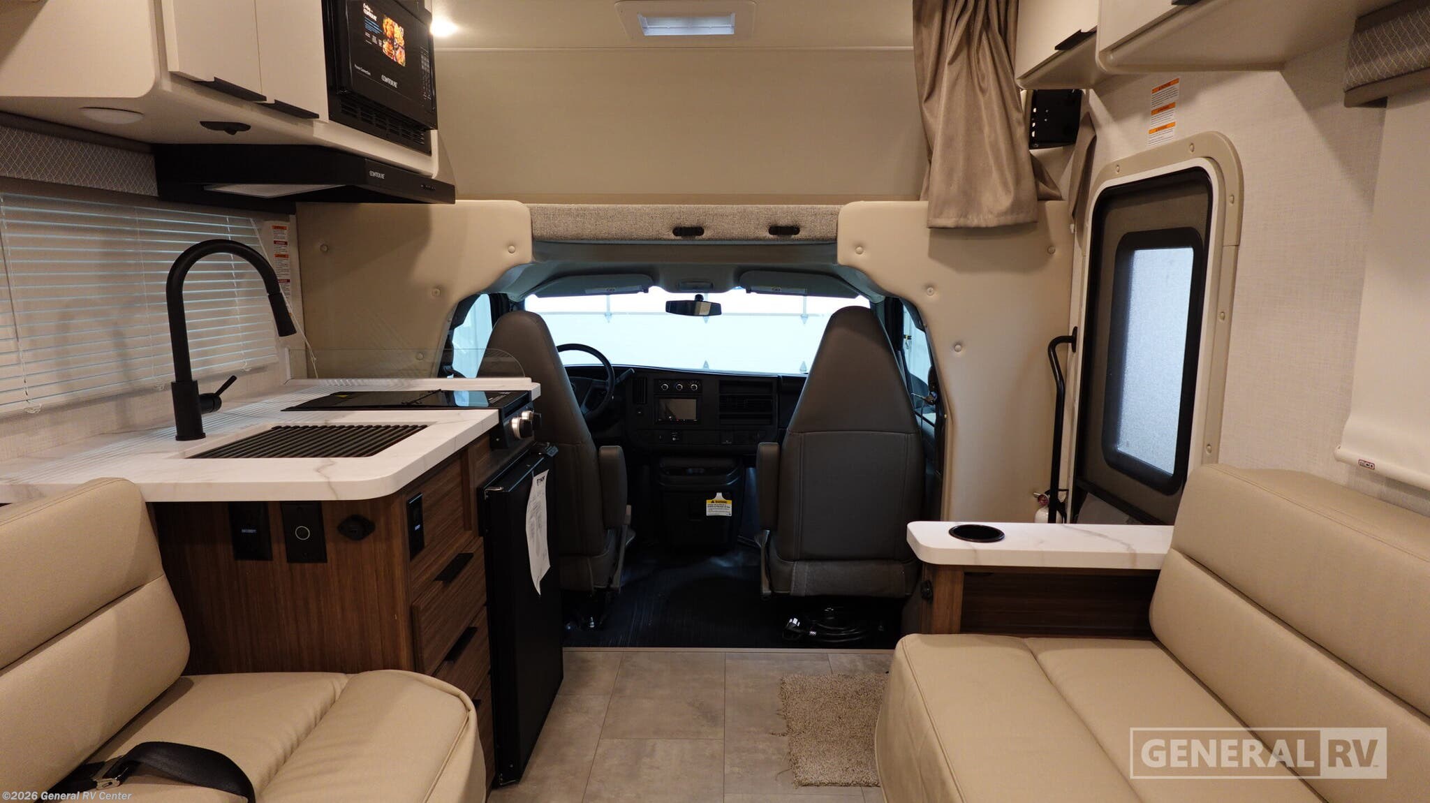 New 2026 Thor Motor Coach Pasadena SE SX19 Chevy available in Longmont, Colorado