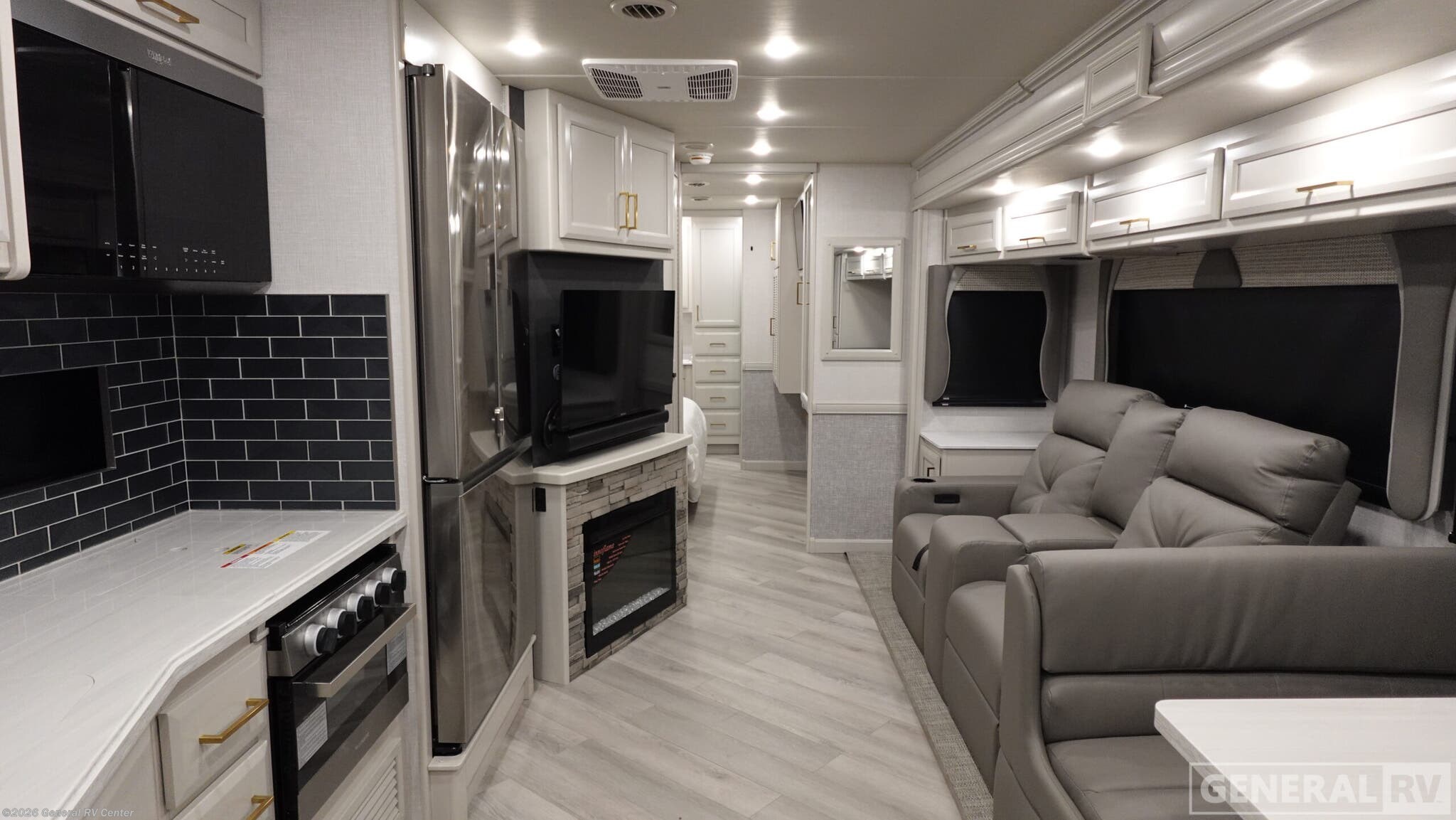 2026 Fleetwood Bounder 35K - New Class A For Sale by General RV Center in Longmont, Colorado