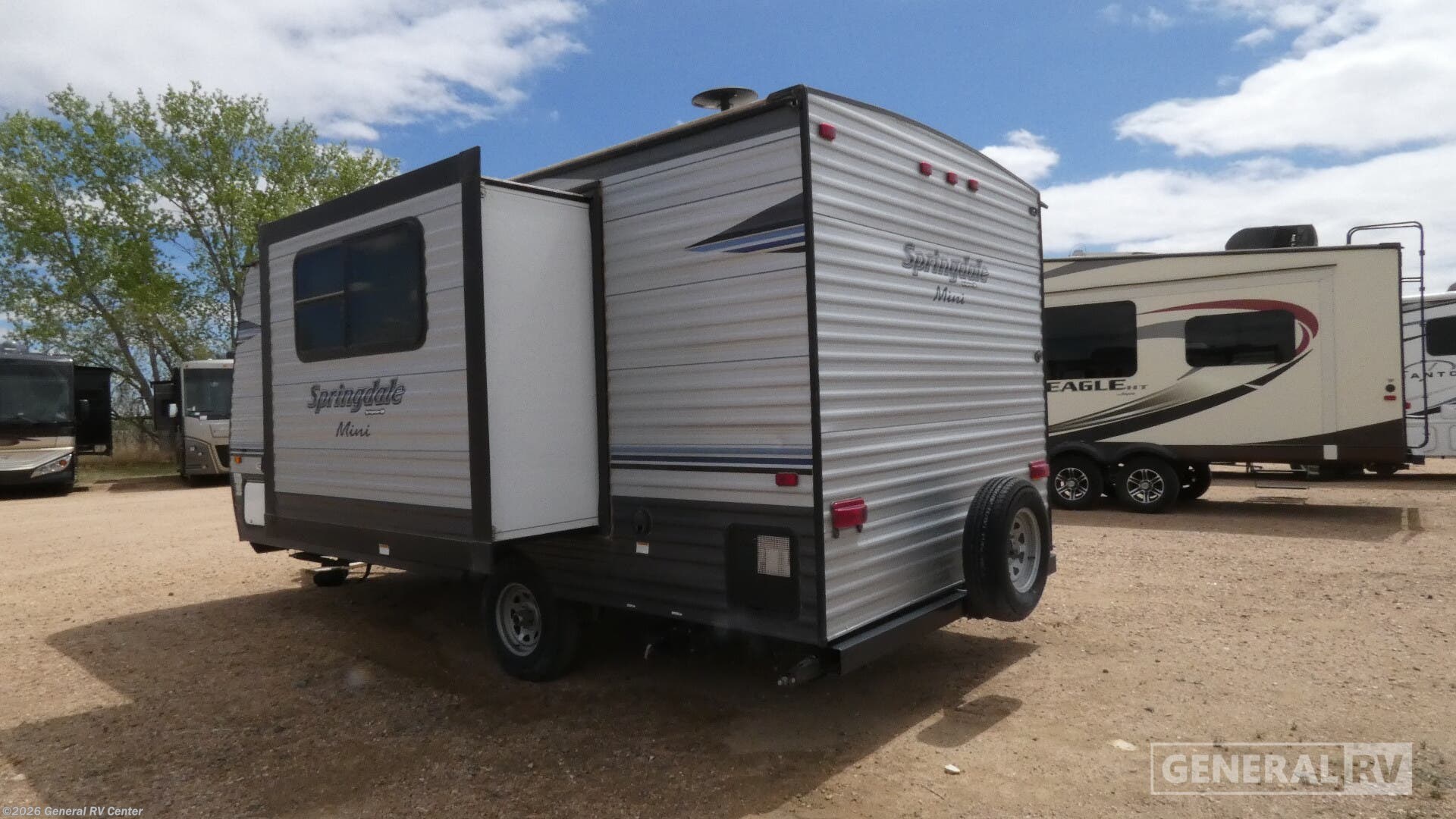 2019 Springdale Mini 1790FQ by Keystone from General RV Center in Longmont, Colorado