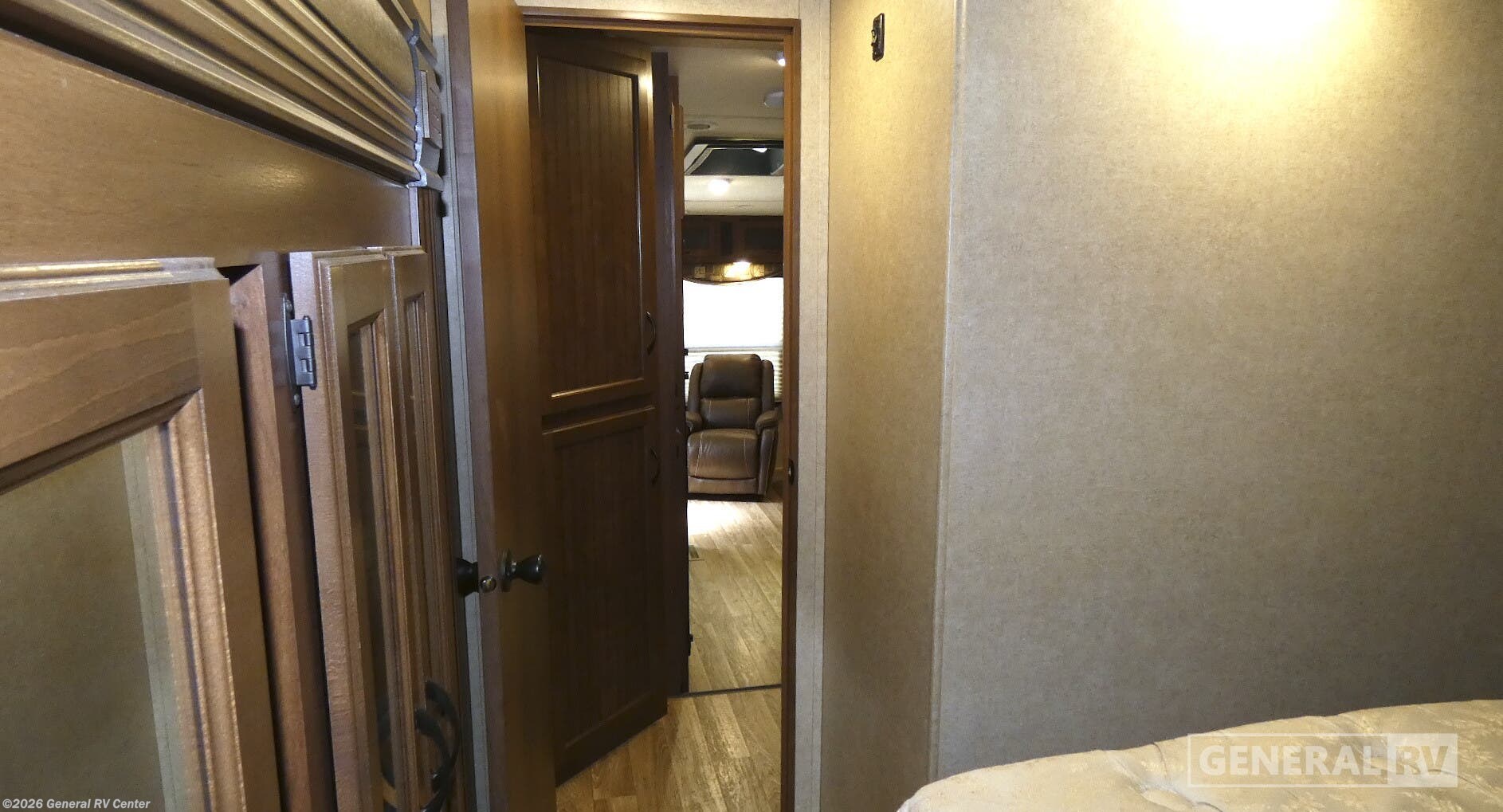 2015 Jayco Eagle HT 26.5 RLS - Used Fifth Wheel For Sale by General RV Center in Longmont, Colorado