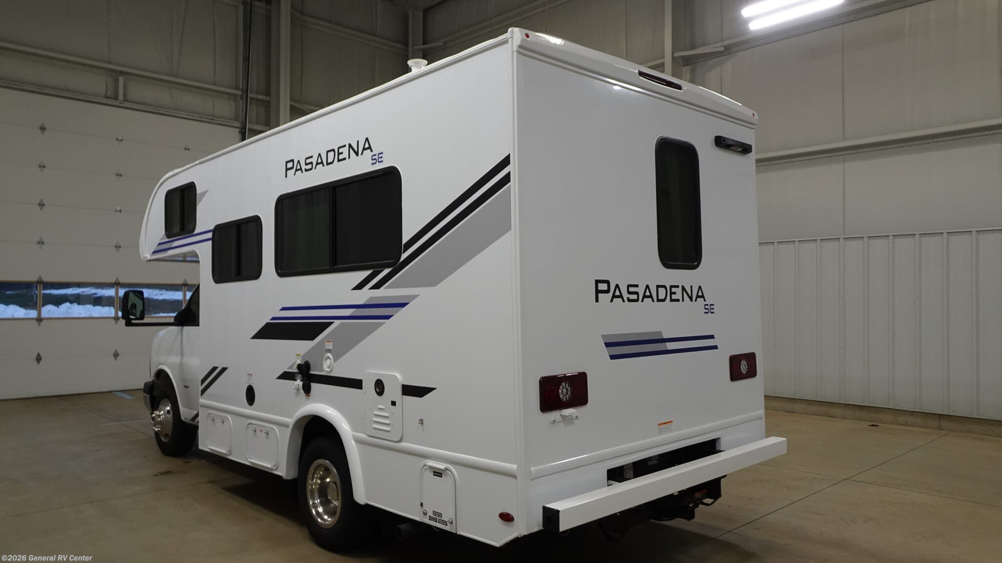 2026 Pasadena SE SX19 Chevy by Thor Motor Coach from General RV Center in Longmont, Colorado
