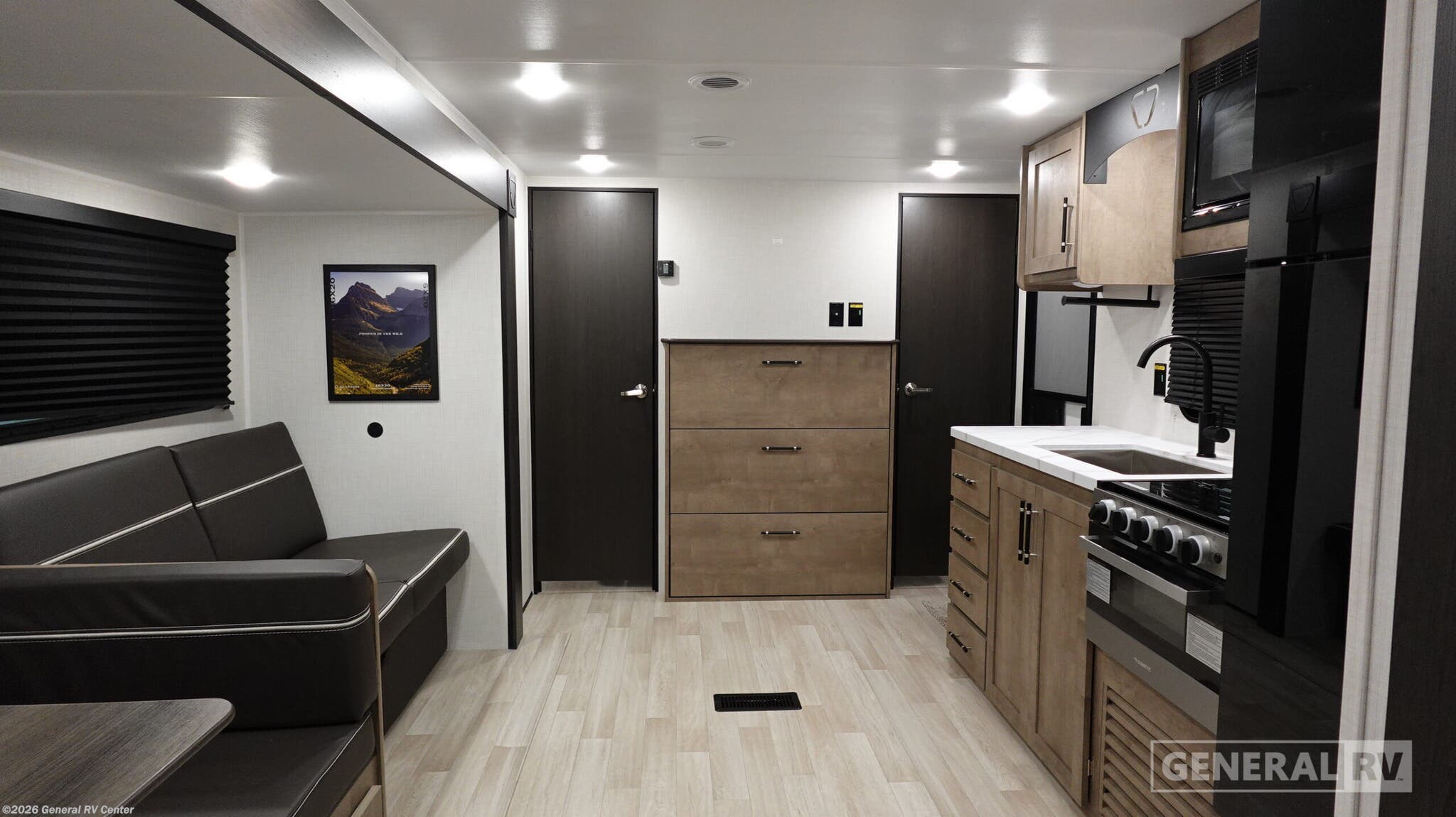 New 2027 Keystone Springdale 2880BRS available in Longmont, Colorado