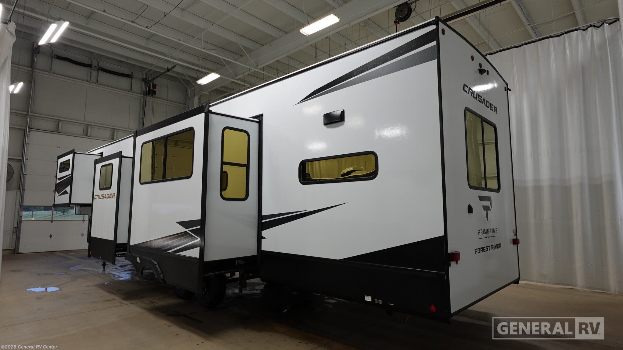 2027 Crusader BONUS38 by Prime Time from General RV Center in Longmont, Colorado