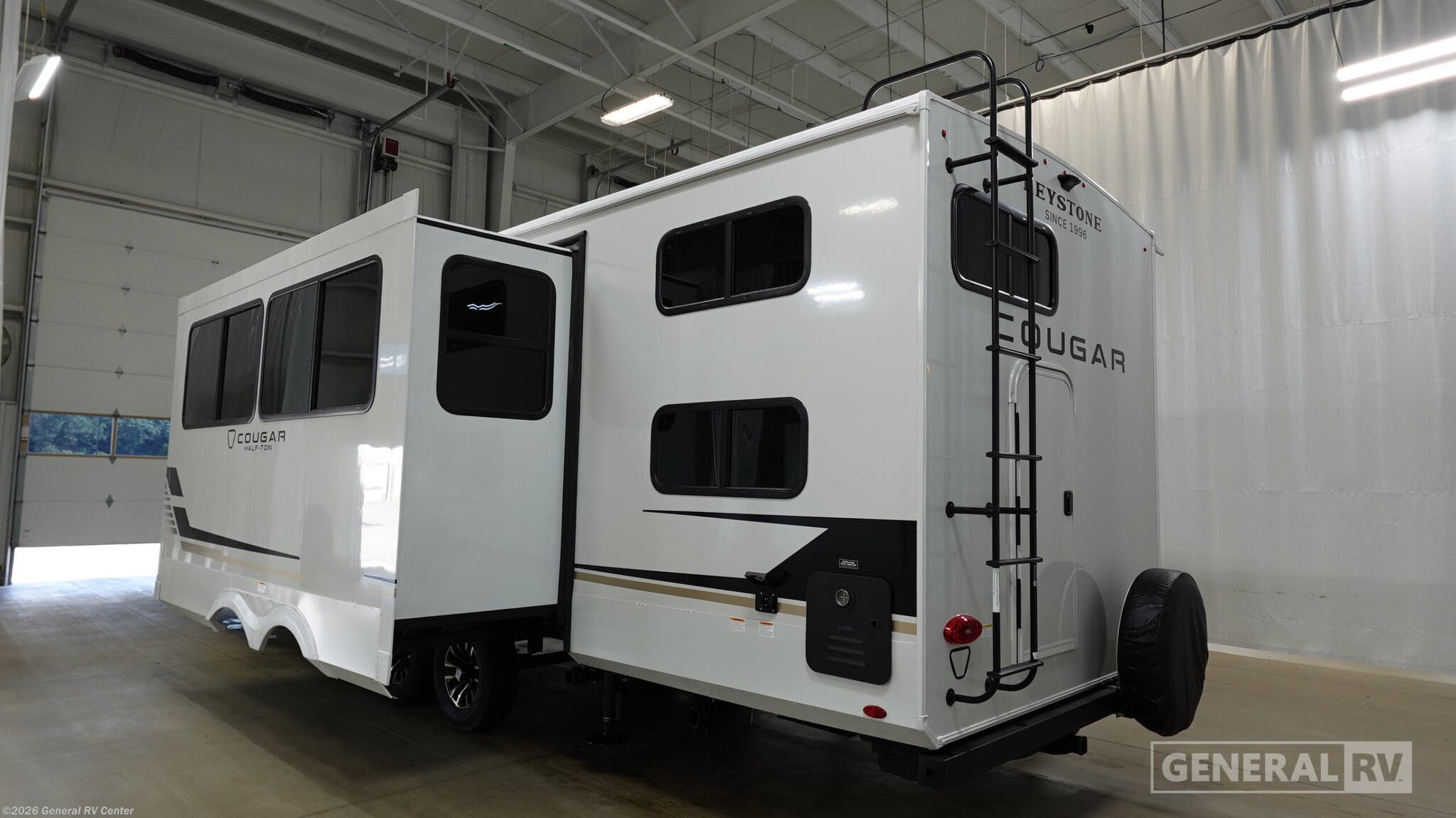 2027 Cougar HALF TON 28BHS by Keystone from General RV Center in Longmont, Colorado
