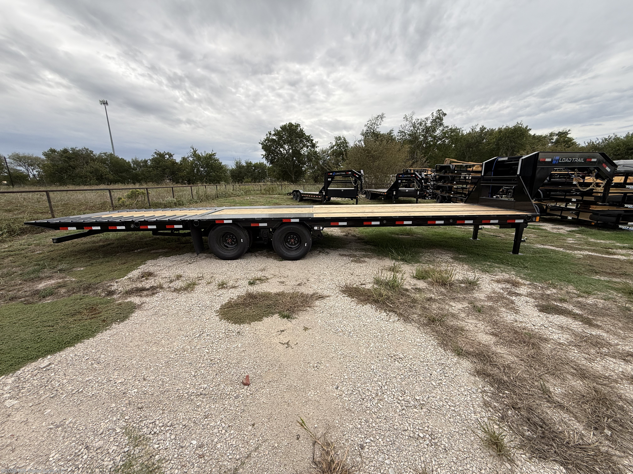 2027 Load Trail GL photo 5