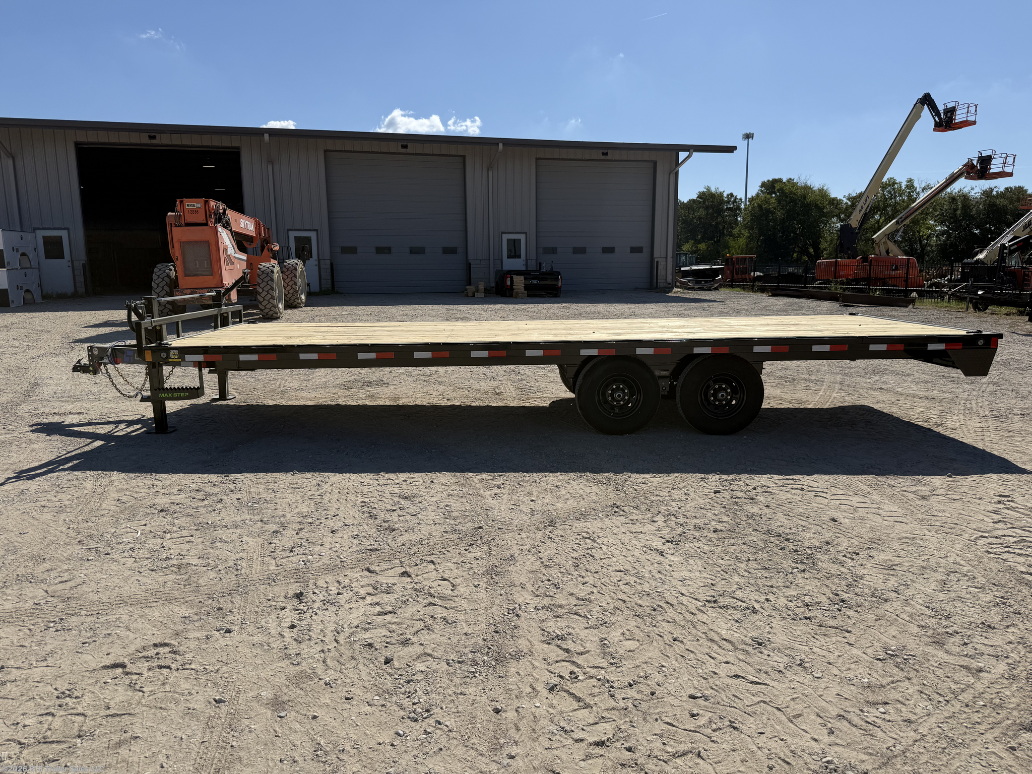 2027 Load Trail DK photo 2
