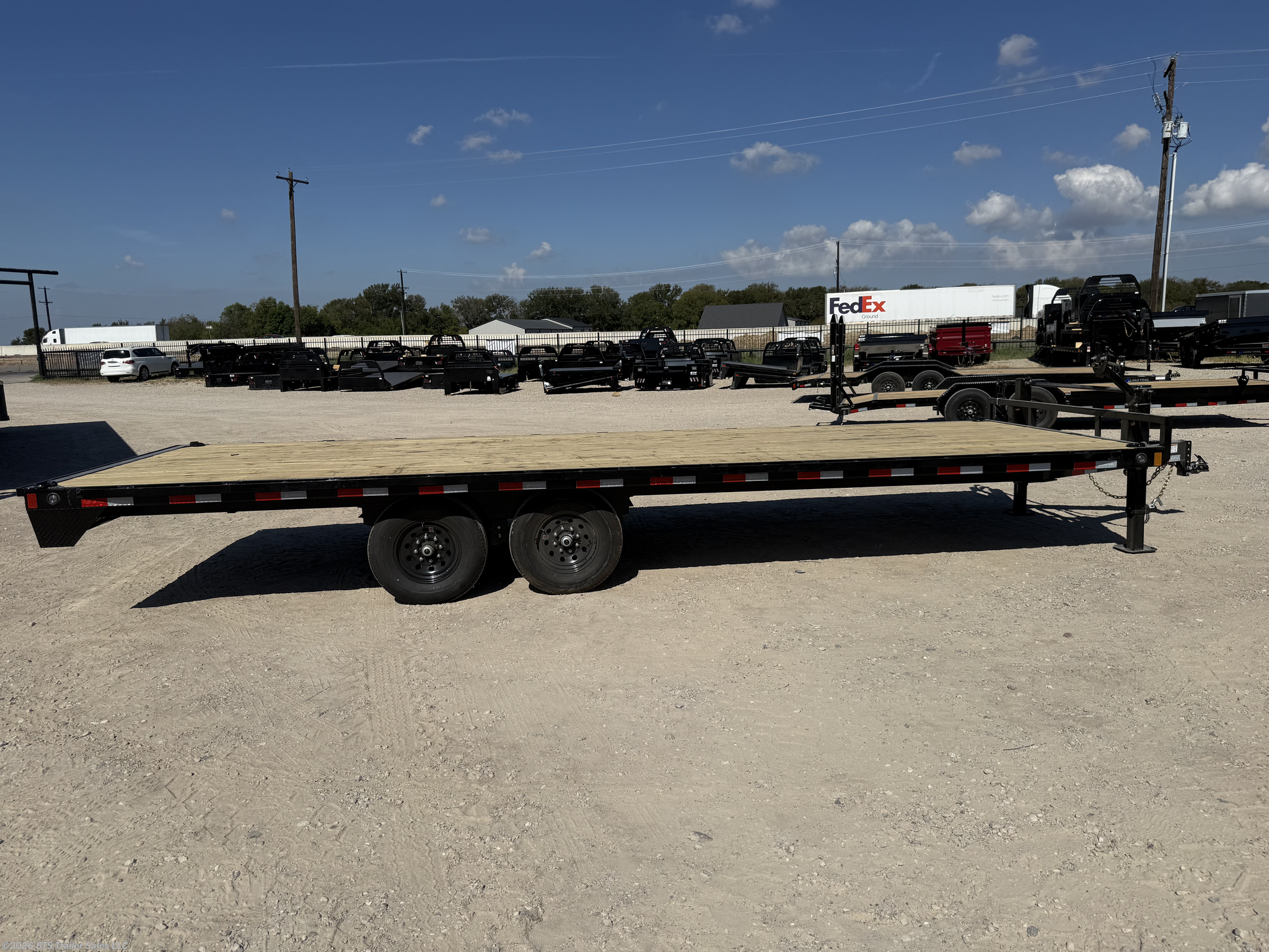 2027 Load Trail DK photo 6