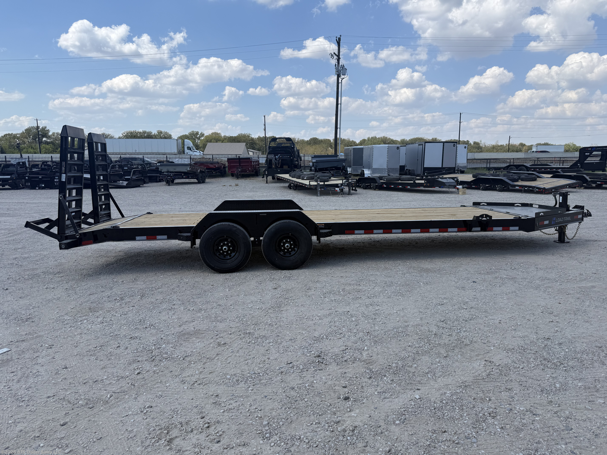 2027 Load Trail CB photo 6