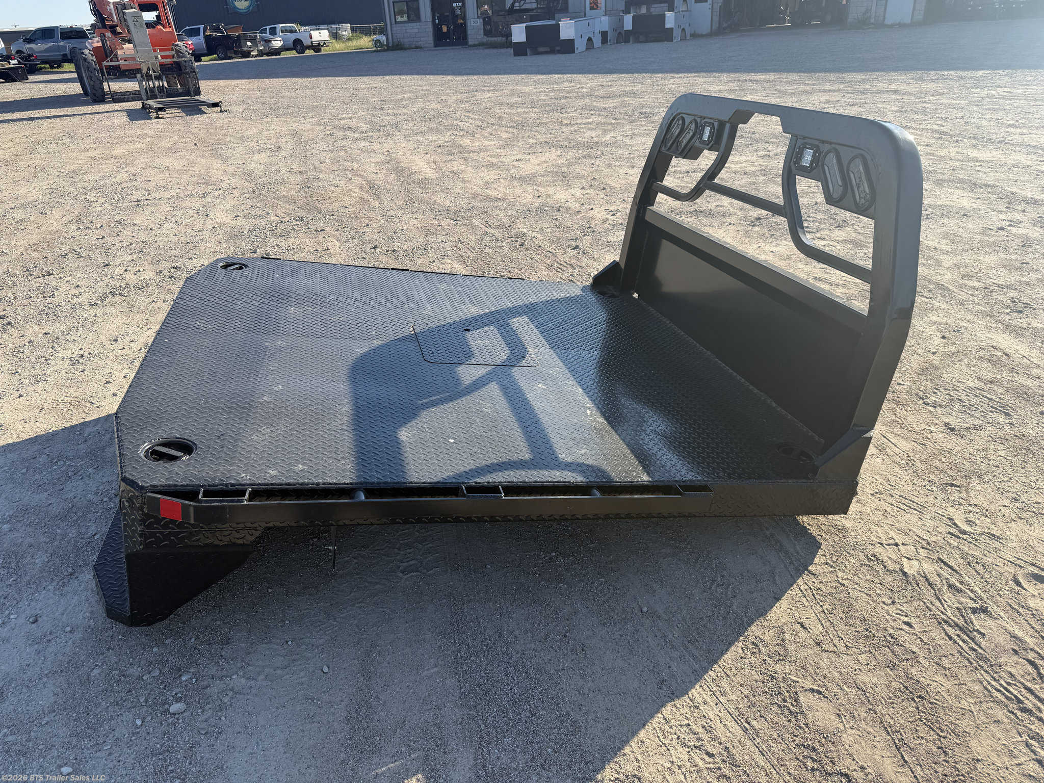 2027 BedBoss ARMOR-BED photo 3