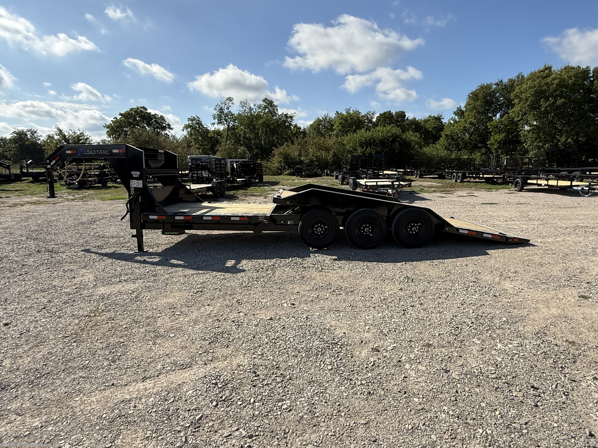 2027 Load Trail photo 8