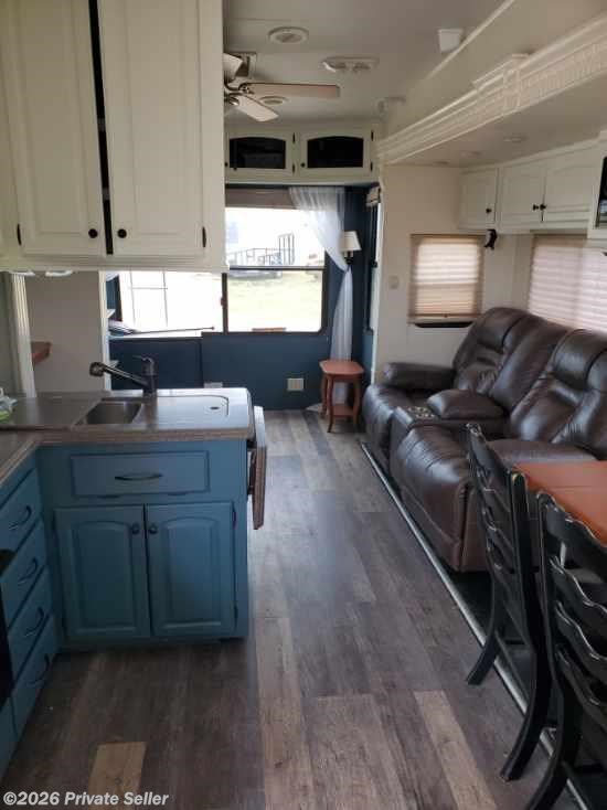 2010 Heartland Bighorn 3385RL - Used Fifth Wheel For Sale by For Sale By Owner in Elizabeth, Colorado