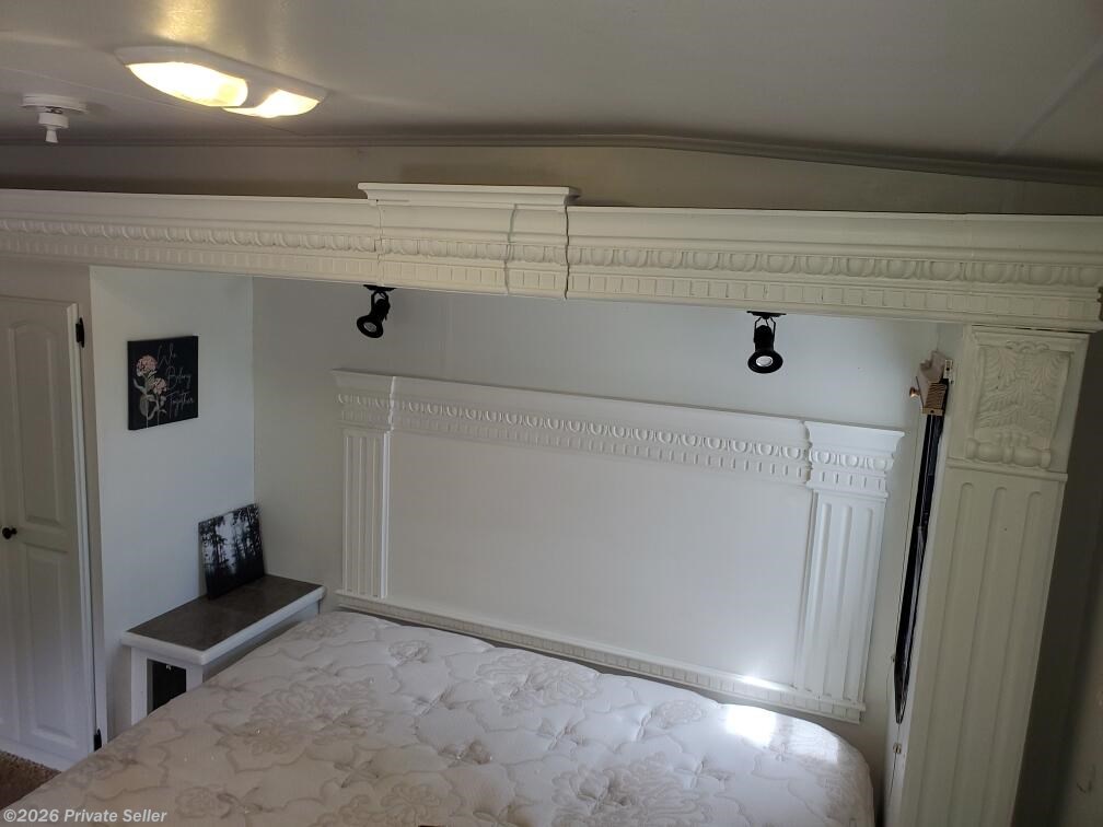 Used 2010 Heartland Bighorn 3385RL available in Elizabeth, Colorado