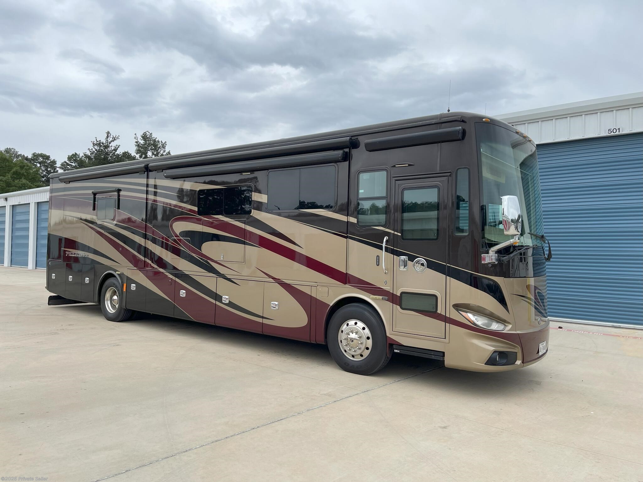 2017 Phaeton 40 IH XSH, bath and a half, four slides by Tiffin from For Sale By Owner in Magnolia, Texas