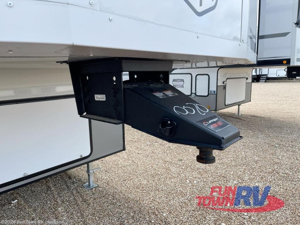 New 2025 Forest River Wildwood Heritage Glen ROOST43 available in Jackson, Mississippi