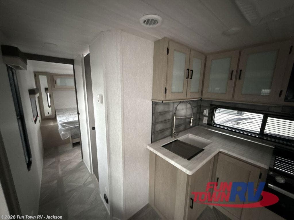 Used 2023 Forest River Wildwood 29BDBX available in Jackson, Mississippi