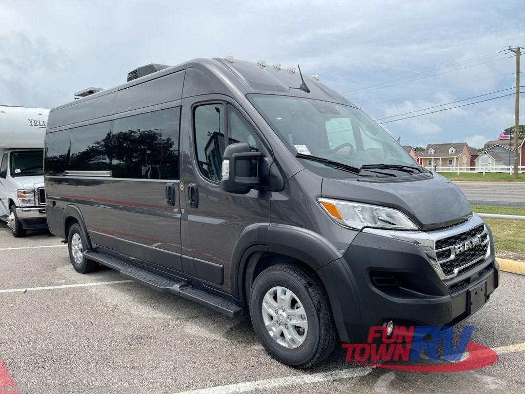 2023 Thor Motor Coach Twist 2LB RV for Sale in Crystal River, FL 34428 ...