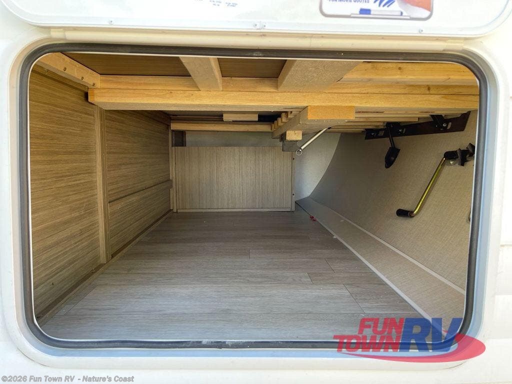 2025 Forest River Wildwood 32VERANDA RV for Sale in Crystal River, FL ...