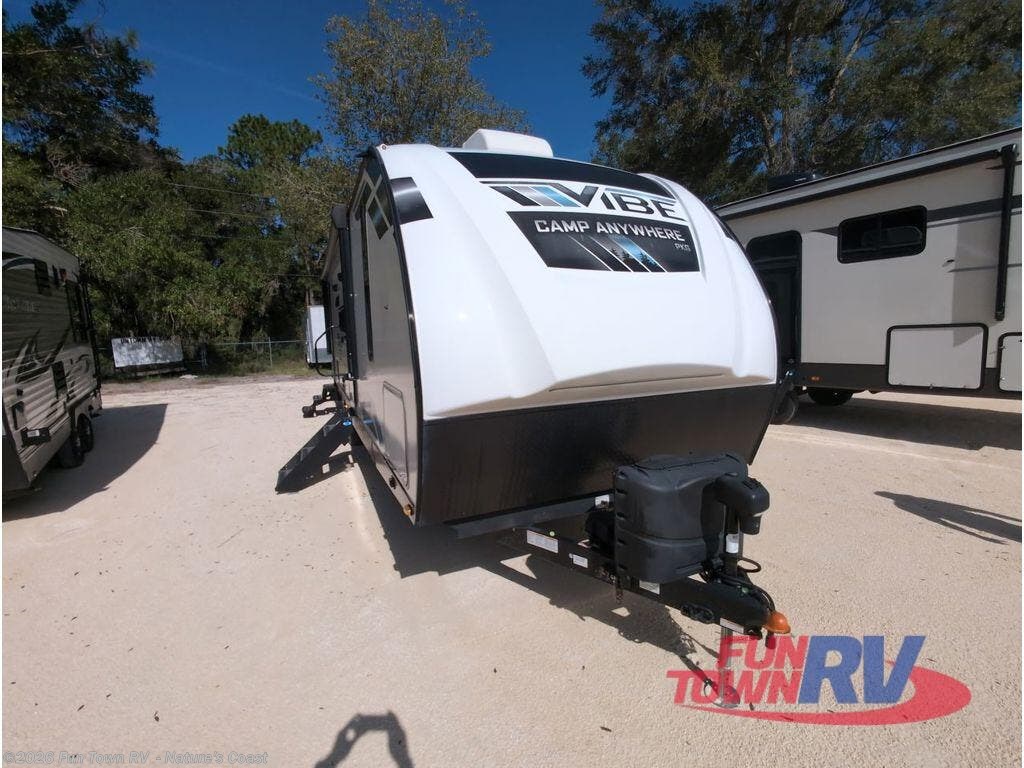 2022 Vibe 26BH by Forest River from Fun Town RV  - Nature's Coast in Crystal River, Florida
