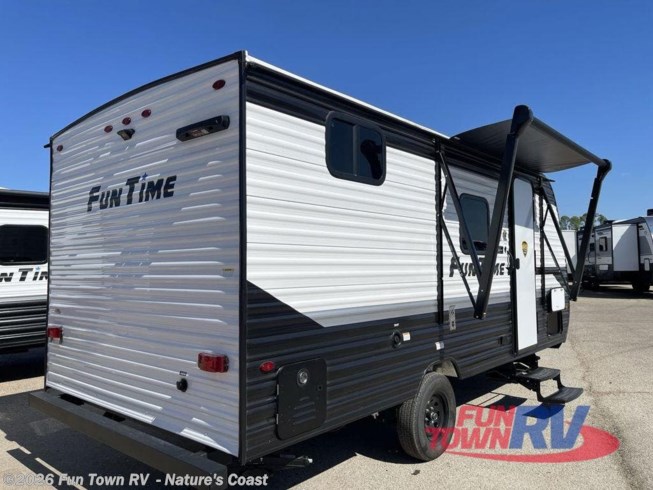 Fun Time Crossroads Rv 2026 CrossRoads Fun Time 185BH #219033 - For Sale in Crystal River, FL