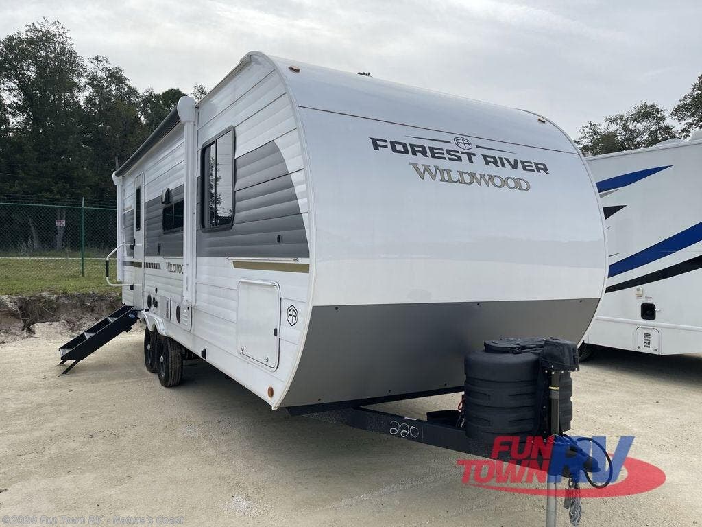 2025 Wildwood 22RBS by Forest River from Fun Town RV  - Nature's Coast in Crystal River, Florida