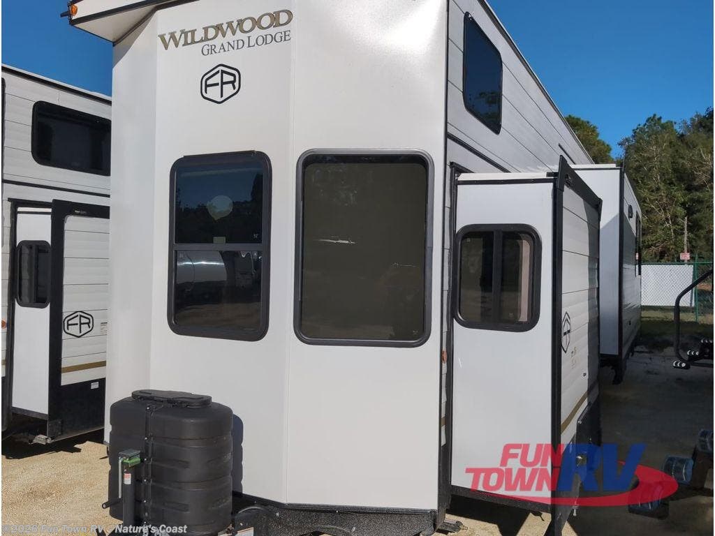 2026 Wildwood 42ICE by Forest River from Fun Town RV  - Nature's Coast in Crystal River, Florida