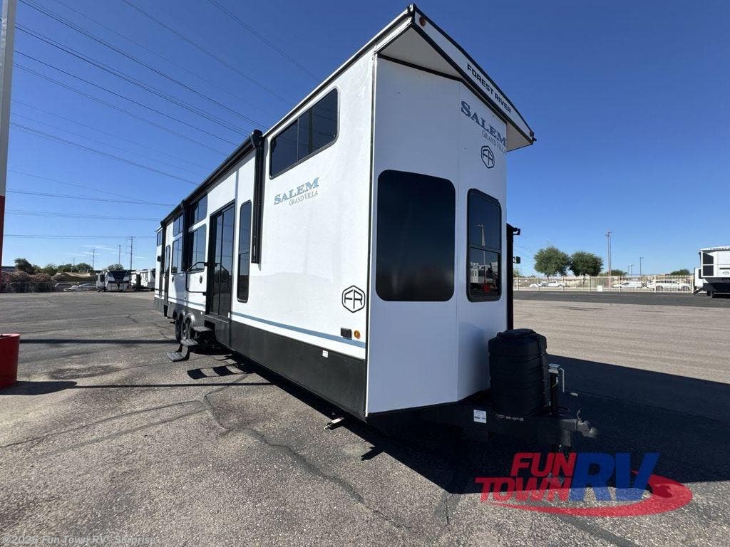2026 Salem Grand Villa 42ZEN by Forest River from Fun Town RV - Surprise in Surprise, Arizona