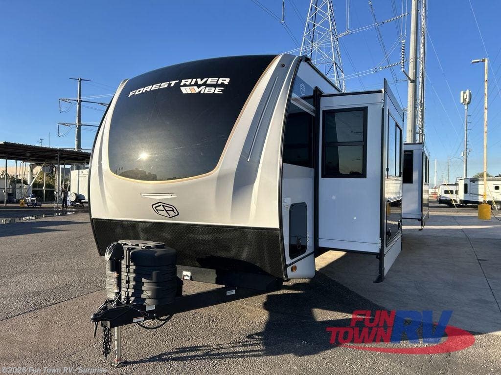 2026 Vibe 3400XL by Forest River from Fun Town RV - Surprise in Surprise, Arizona